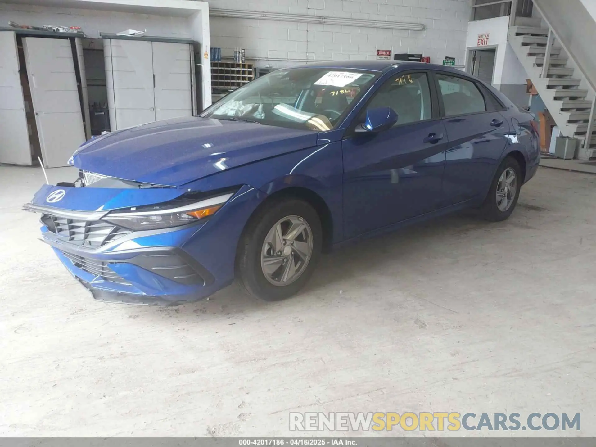 2 fotografías del automóvil dañado KMHLL4DG9RU681389 HYUNDAI ELANTRA 2024
