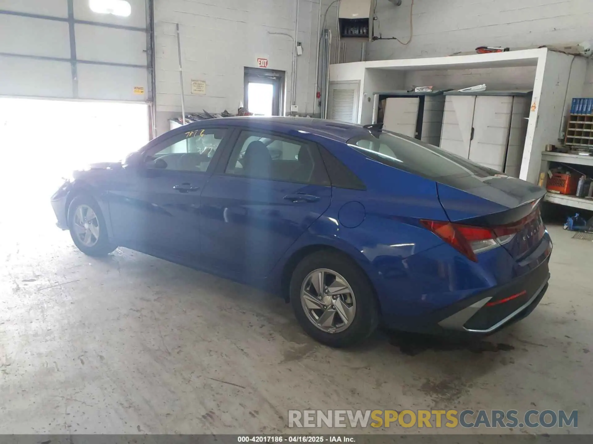 3 fotografías del automóvil dañado KMHLL4DG9RU681389 HYUNDAI ELANTRA 2024
