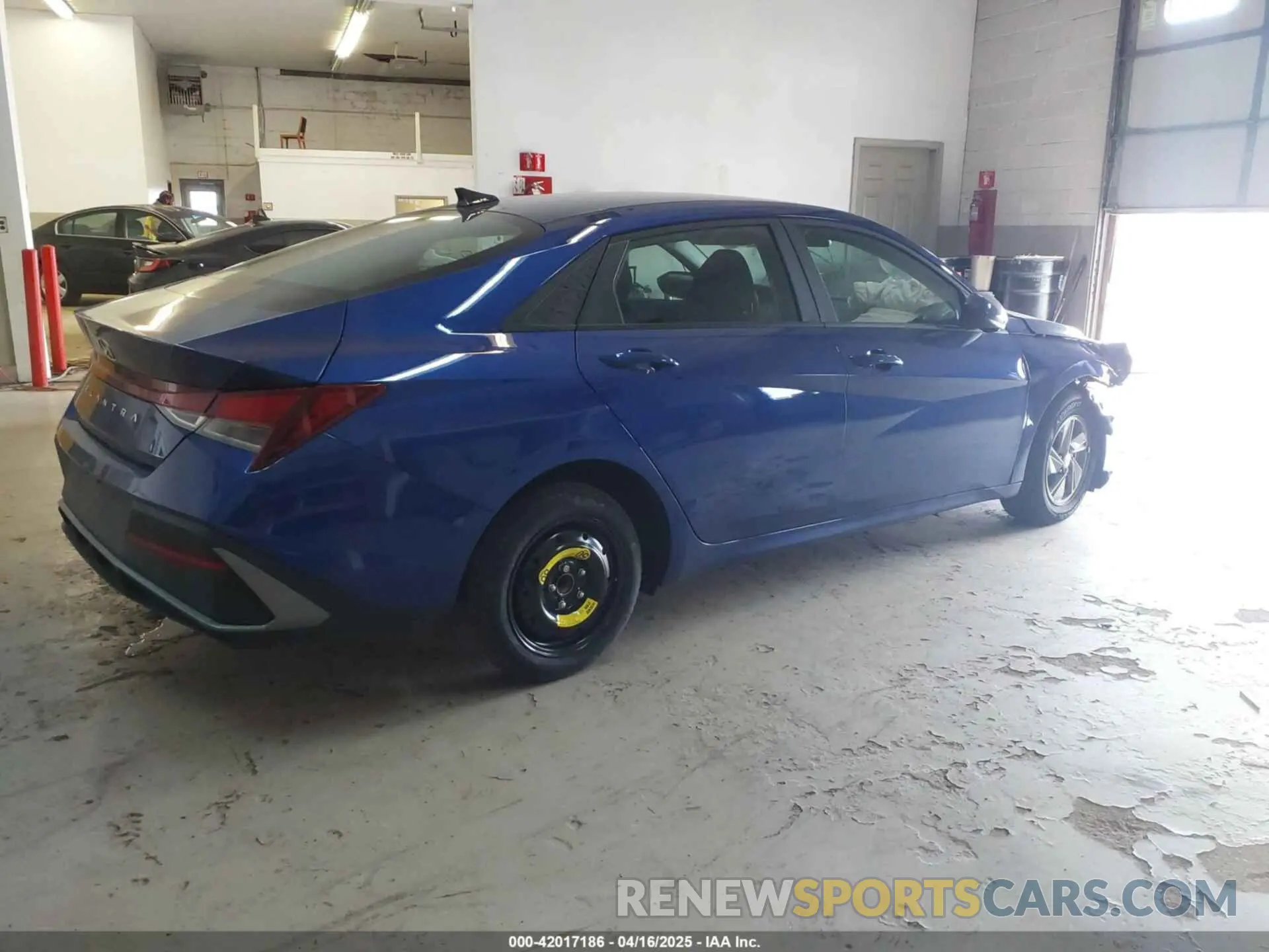 4 fotografías del automóvil dañado KMHLL4DG9RU681389 HYUNDAI ELANTRA 2024