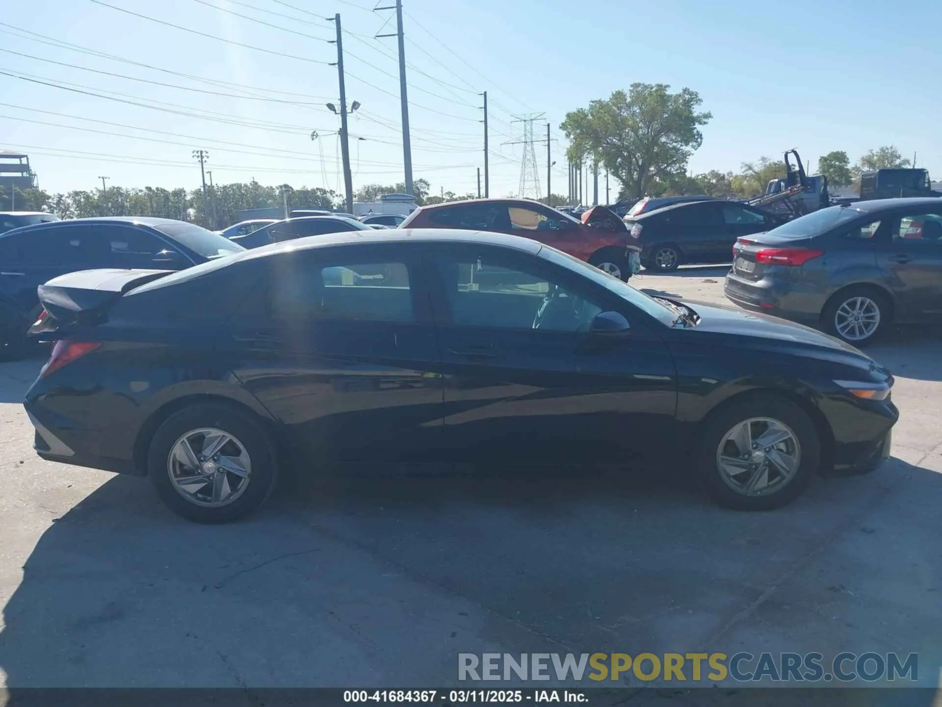 13 fotografías del automóvil dañado KMHLL4DG9RU802003 HYUNDAI ELANTRA 2024