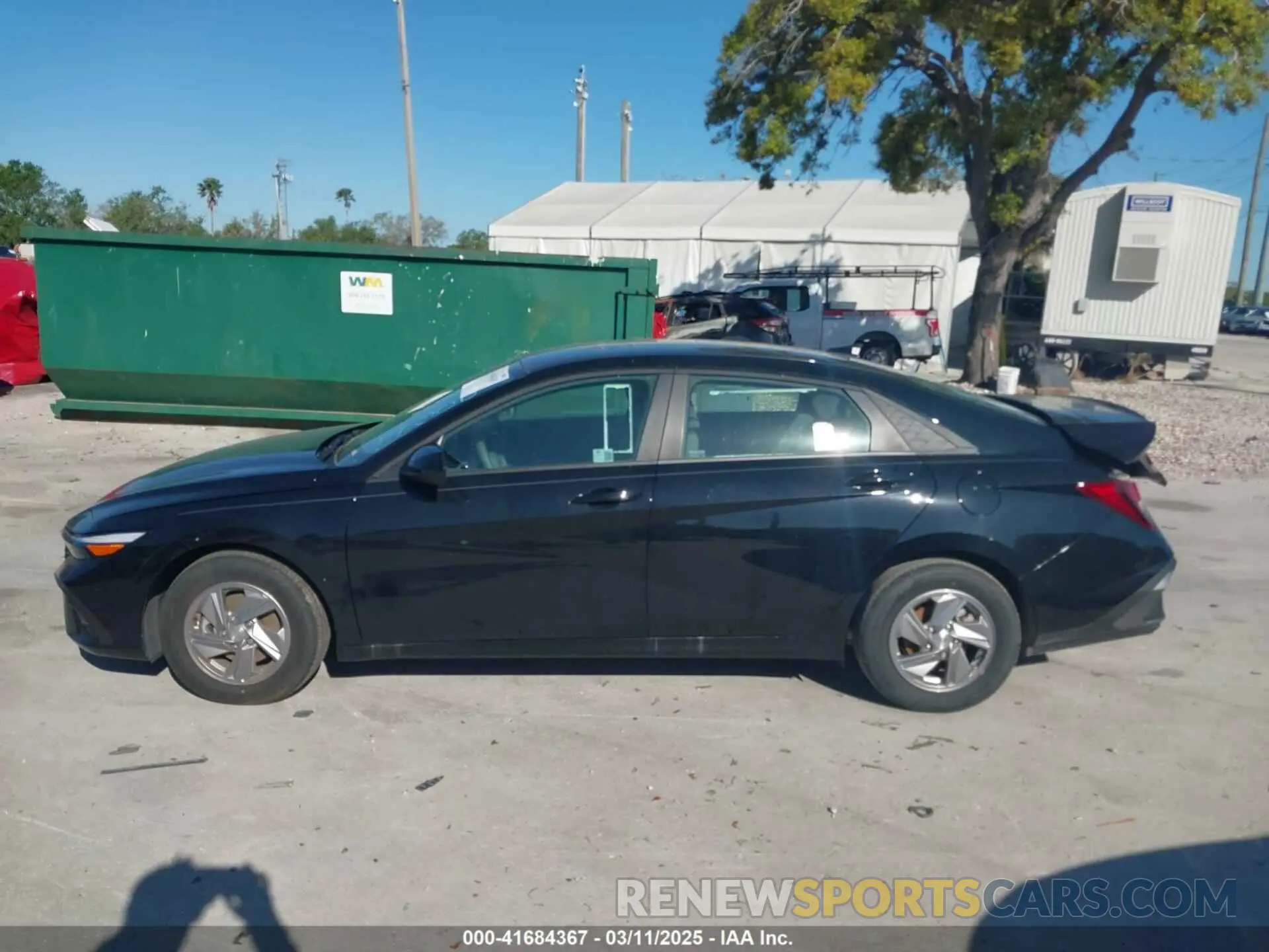 14 fotografías del automóvil dañado KMHLL4DG9RU802003 HYUNDAI ELANTRA 2024