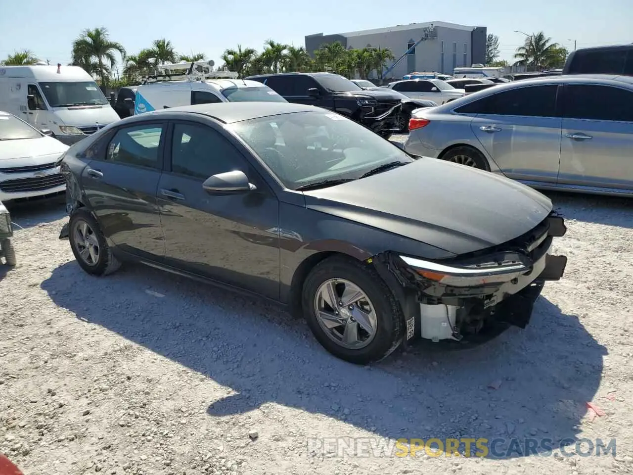 4 fotografías del automóvil dañado KMHLL4DGXRU676265 HYUNDAI ELANTRA 2024