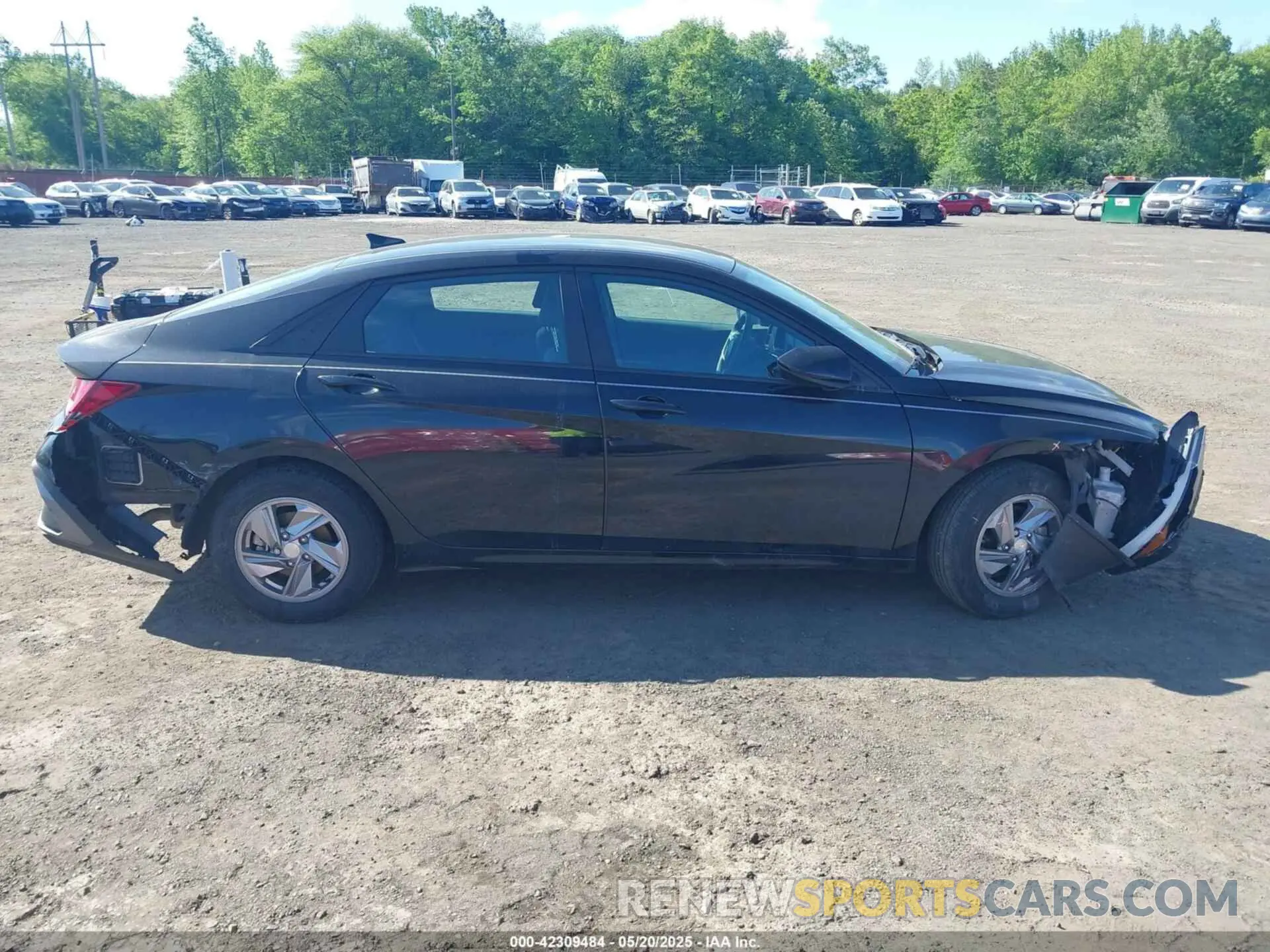 13 fotografías del automóvil dañado KMHLL4DGXRU729403 HYUNDAI ELANTRA 2024