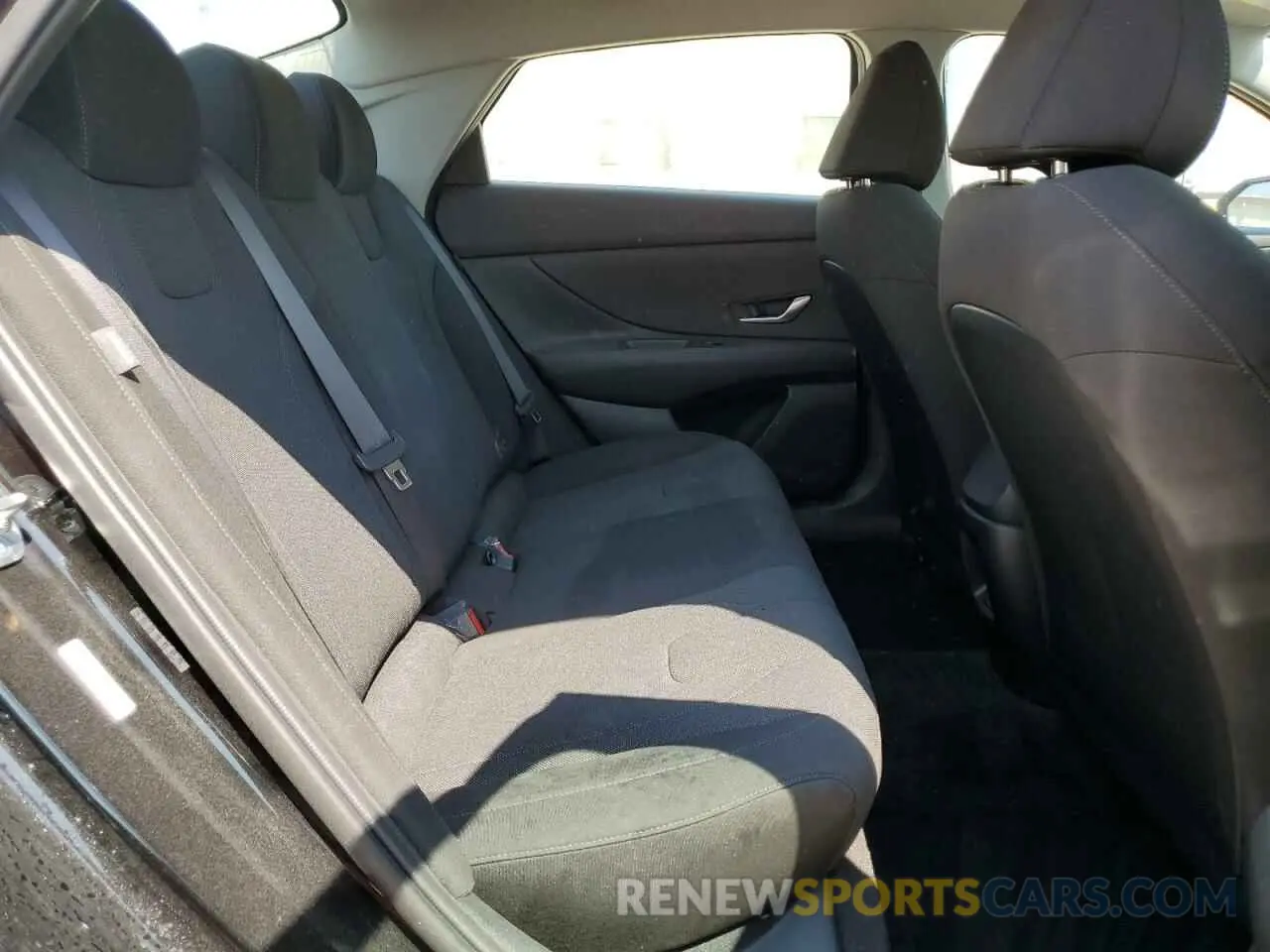 10 fotografías del automóvil dañado KMHLL4DGXRU743141 HYUNDAI ELANTRA 2024