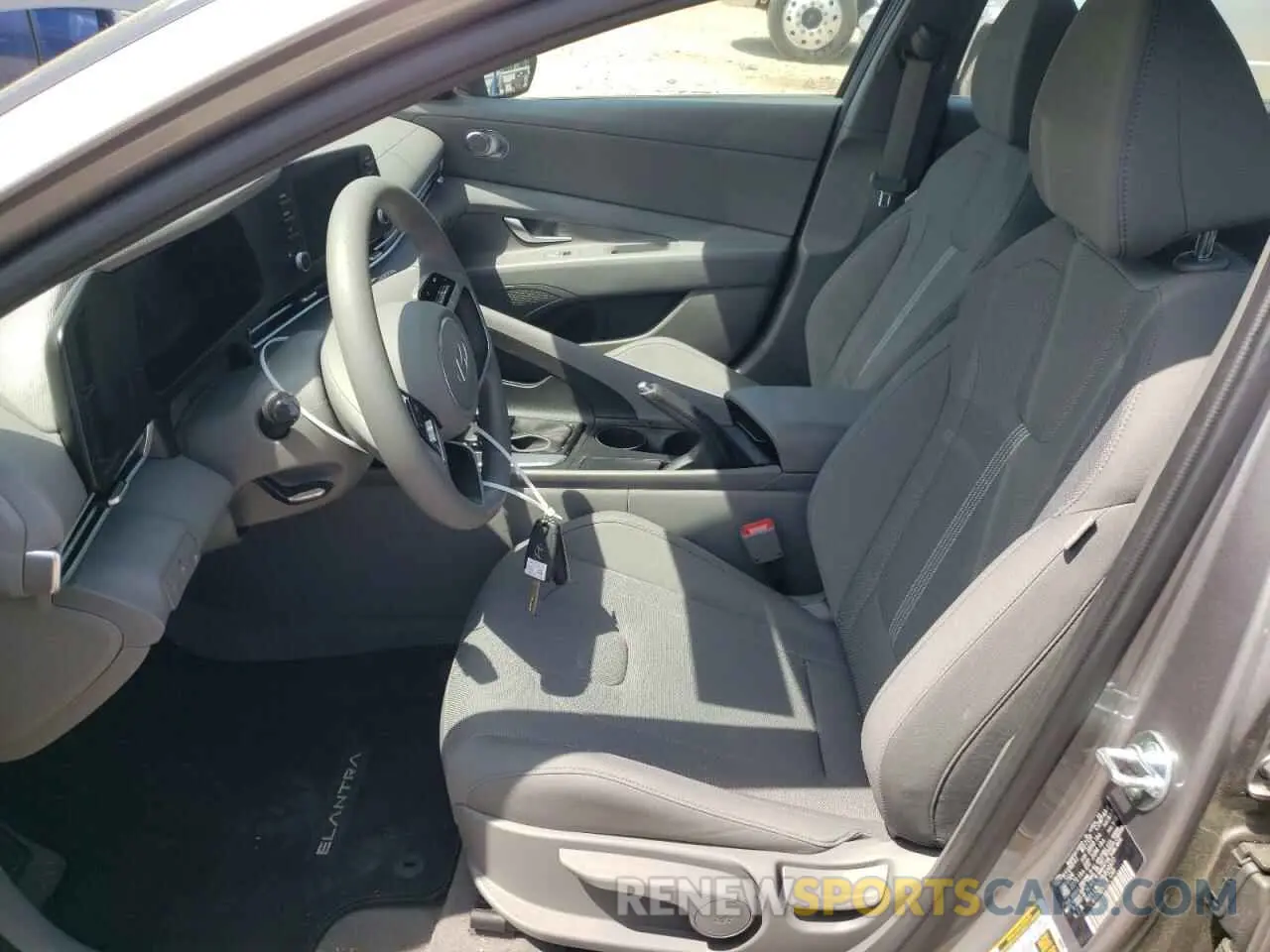 7 fotografías del automóvil dañado KMHLL4DGXRU834877 HYUNDAI ELANTRA 2024