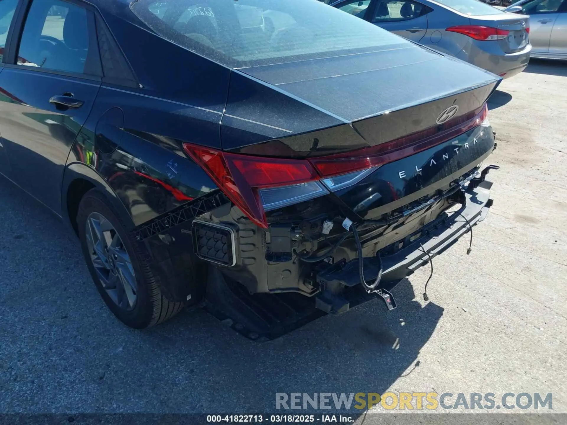 6 fotografías del automóvil dañado KMHLM4DG0RU640615 HYUNDAI ELANTRA 2024