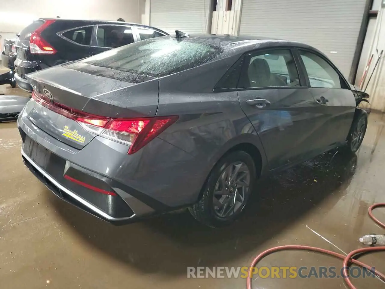 3 fotografías del automóvil dañado KMHLM4DG0RU736700 HYUNDAI ELANTRA 2024
