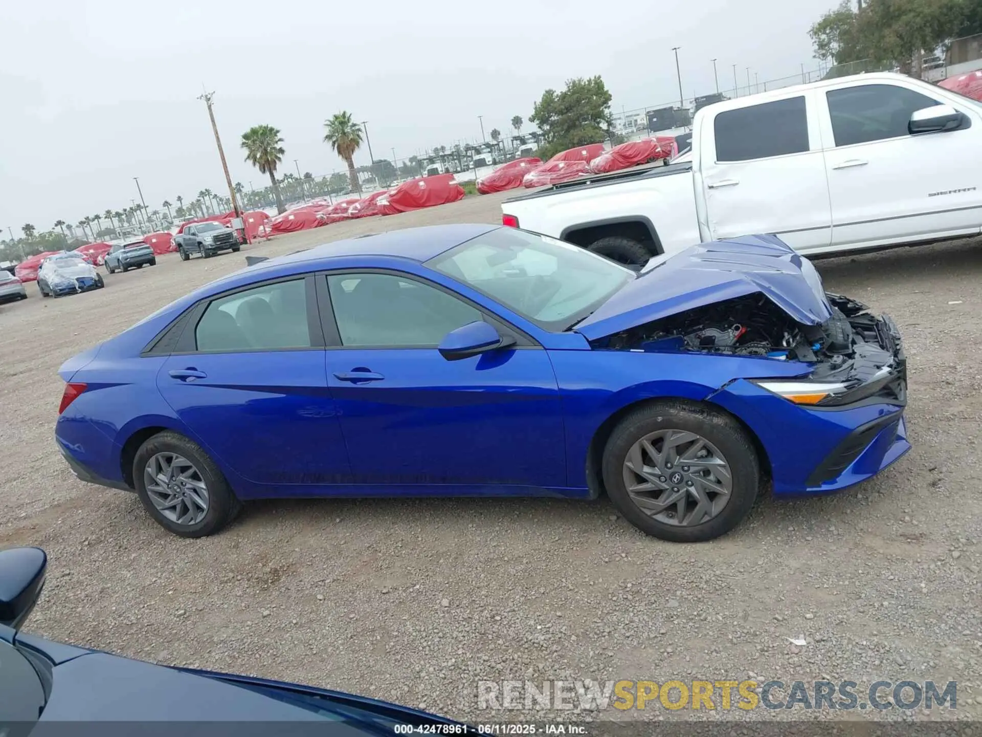 13 fotografías del automóvil dañado KMHLM4DG0RU740634 HYUNDAI ELANTRA 2024