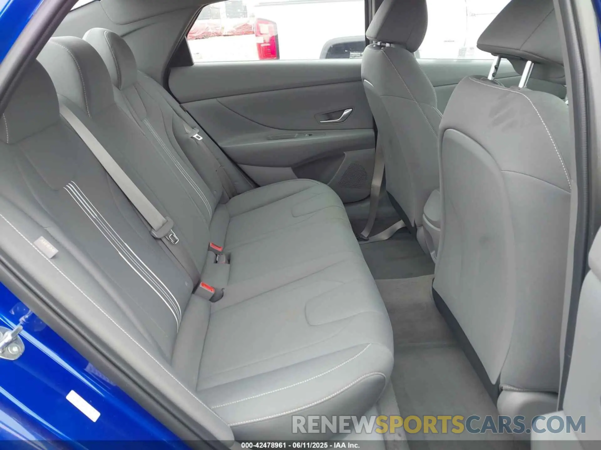 8 fotografías del automóvil dañado KMHLM4DG0RU740634 HYUNDAI ELANTRA 2024