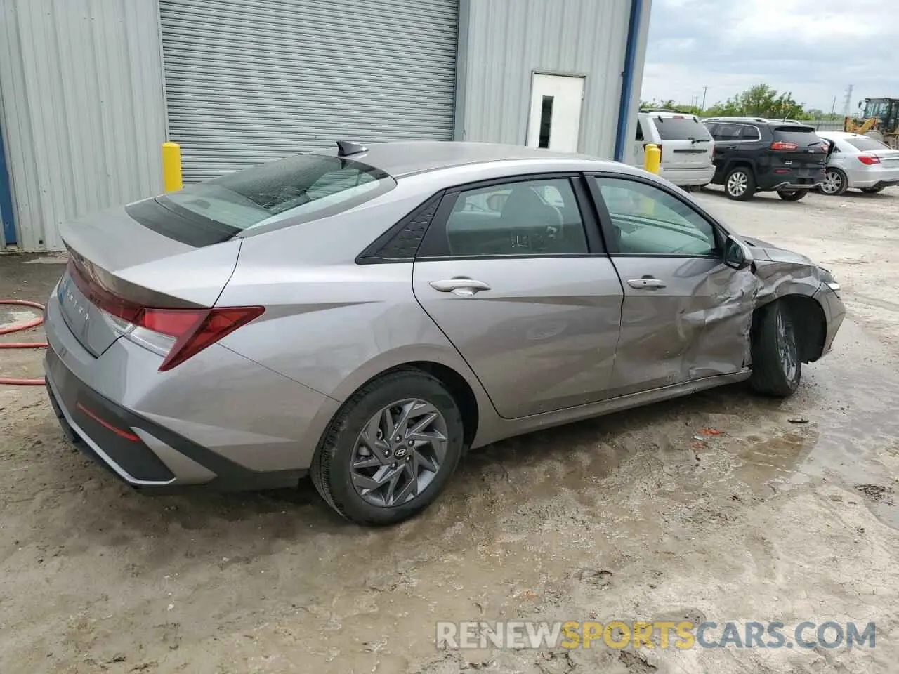 3 fotografías del automóvil dañado KMHLM4DG0RU743274 HYUNDAI ELANTRA 2024