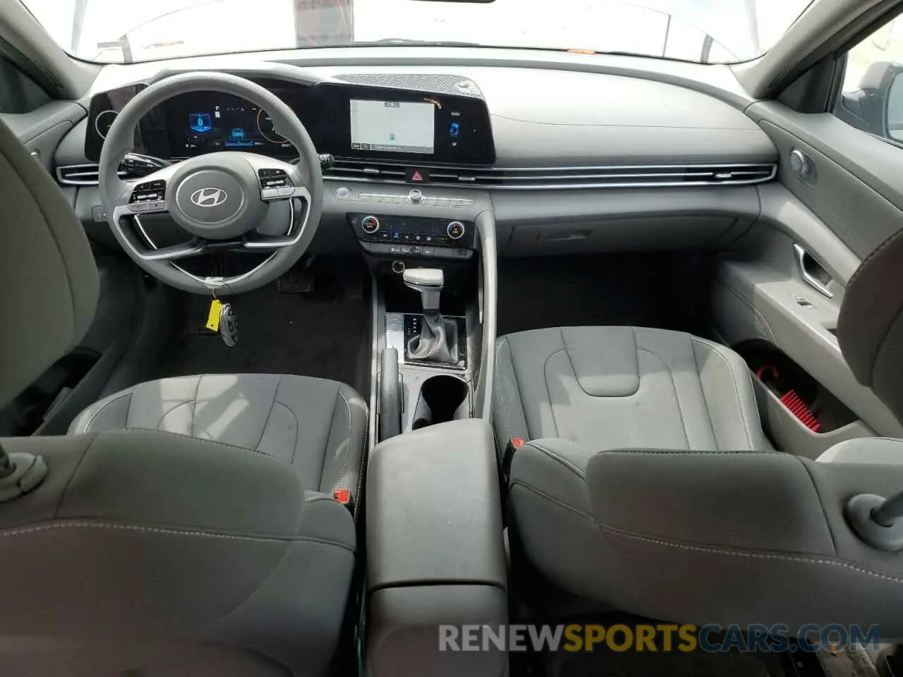 8 fotografías del automóvil dañado KMHLM4DG0RU743274 HYUNDAI ELANTRA 2024