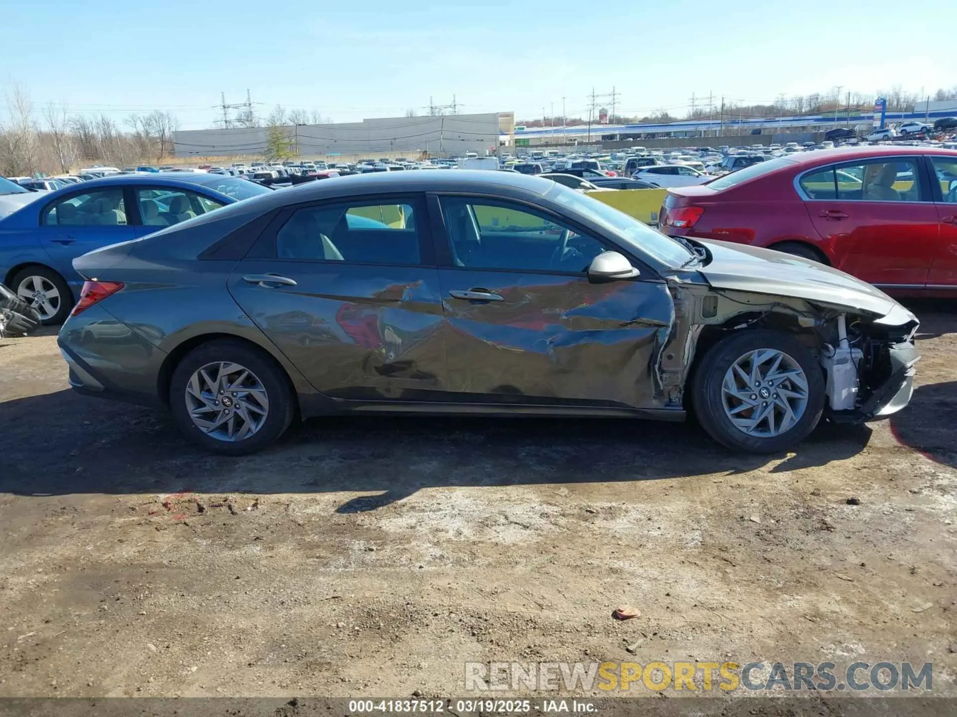 13 fotografías del automóvil dañado KMHLM4DG1RU663238 HYUNDAI ELANTRA 2024