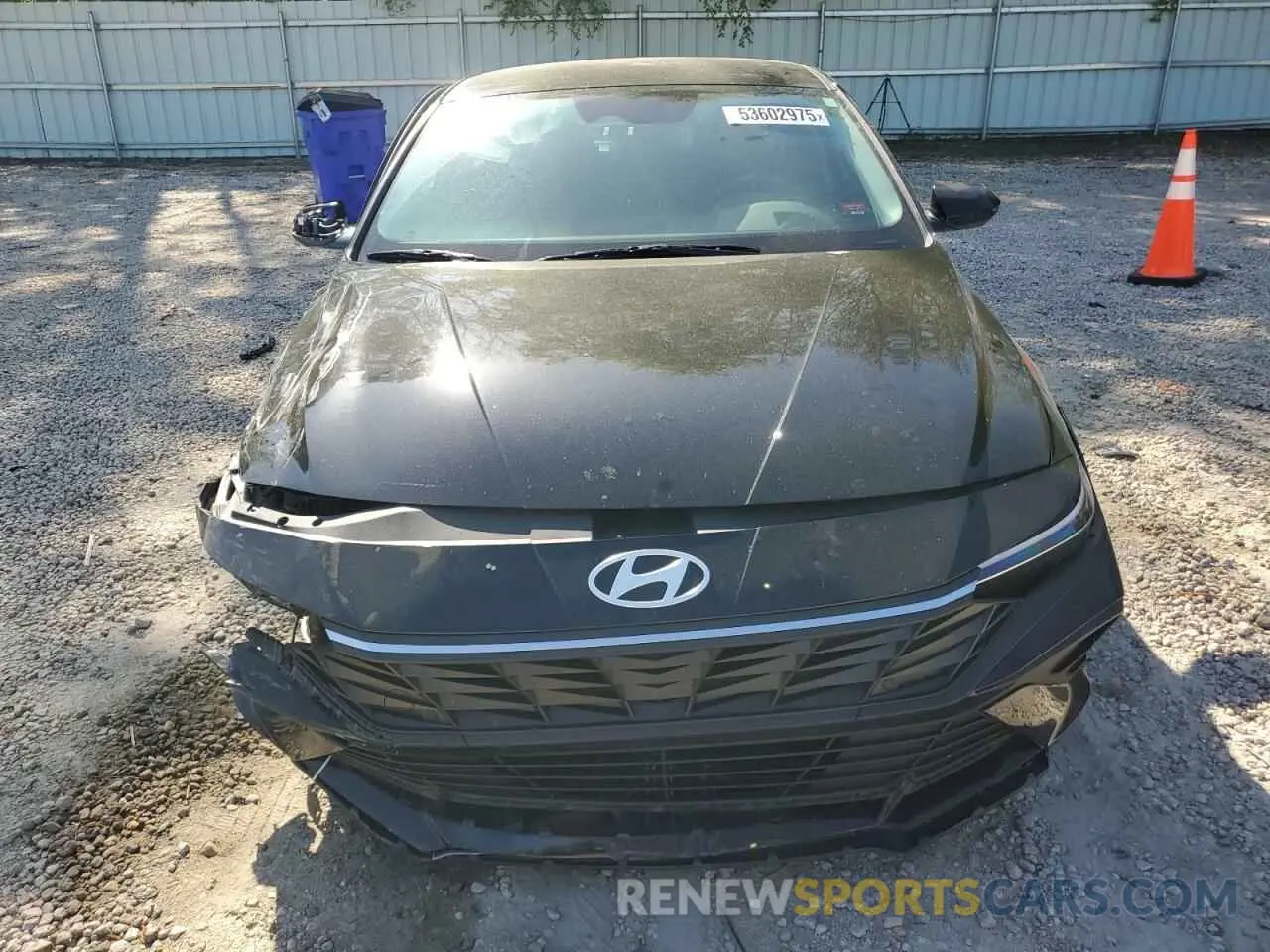 5 fotografías del automóvil dañado KMHLM4DG1RU756731 HYUNDAI ELANTRA 2024