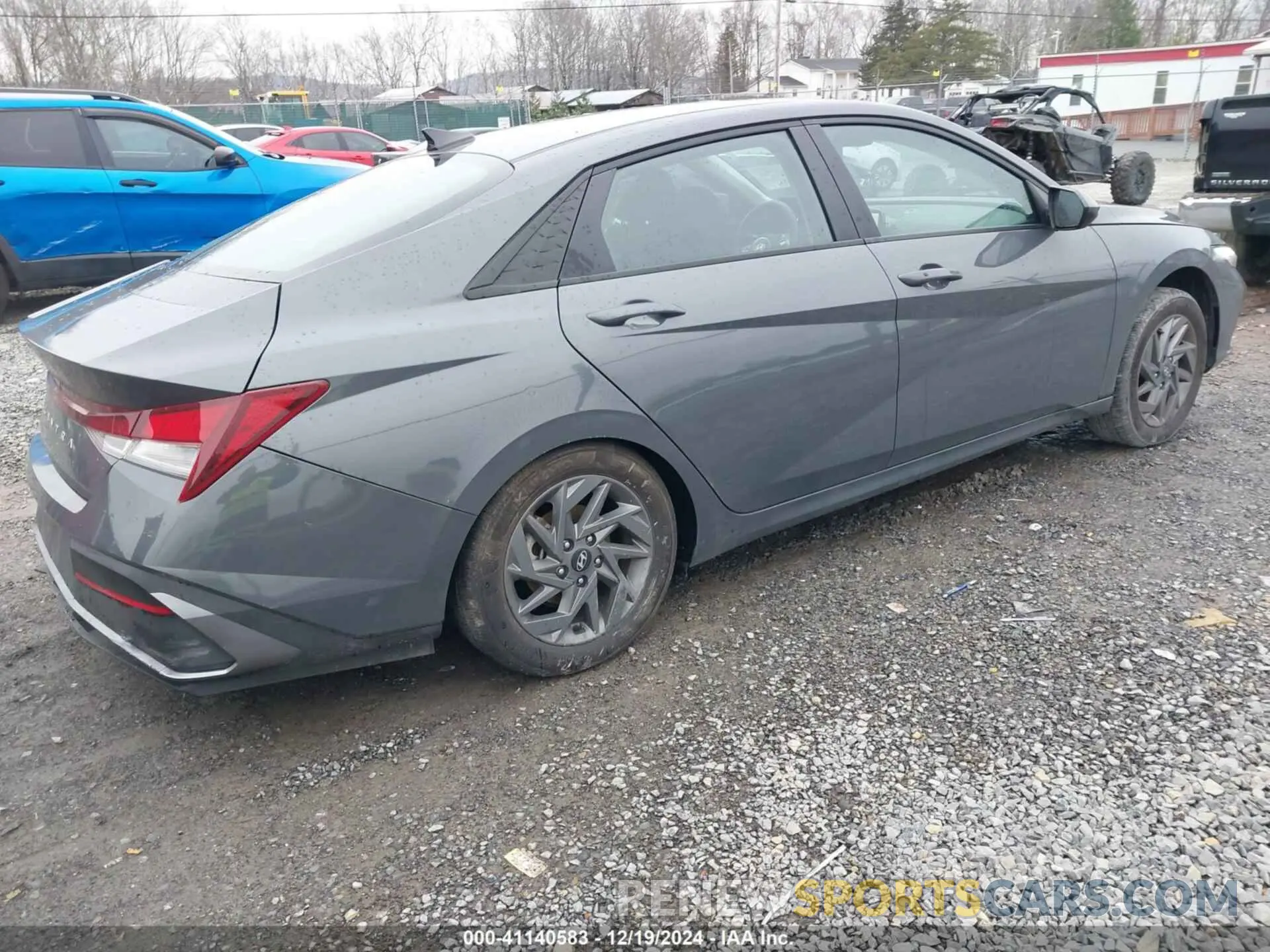 4 fotografías del automóvil dañado KMHLM4DG1RU785937 HYUNDAI ELANTRA 2024
