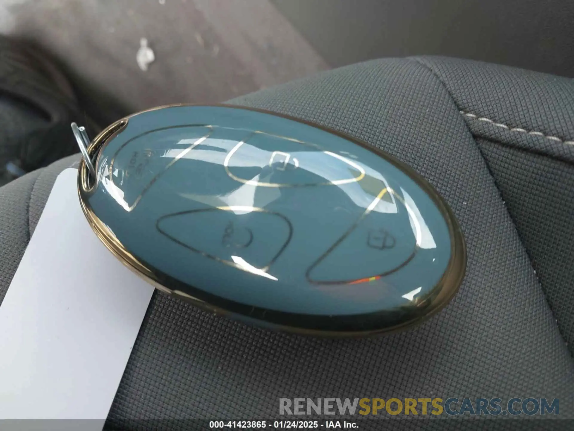 11 fotografías del automóvil dañado KMHLM4DG1RU828804 HYUNDAI ELANTRA 2024