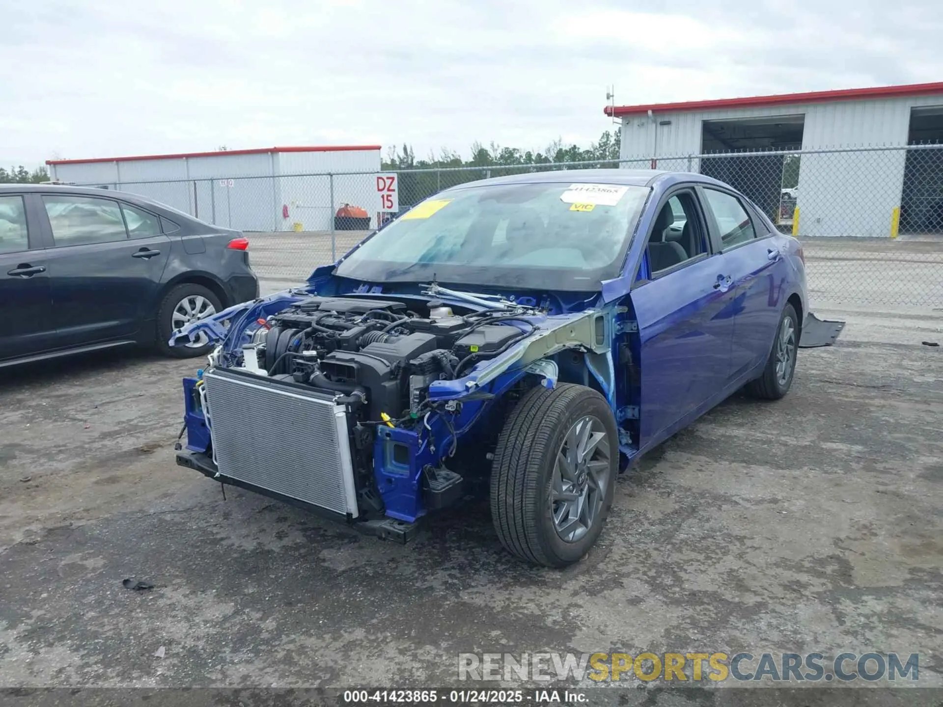 6 fotografías del automóvil dañado KMHLM4DG1RU828804 HYUNDAI ELANTRA 2024