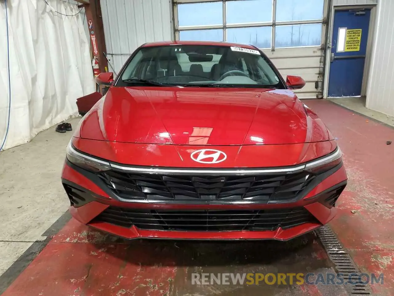 5 fotografías del automóvil dañado KMHLM4DG2RU663779 HYUNDAI ELANTRA 2024
