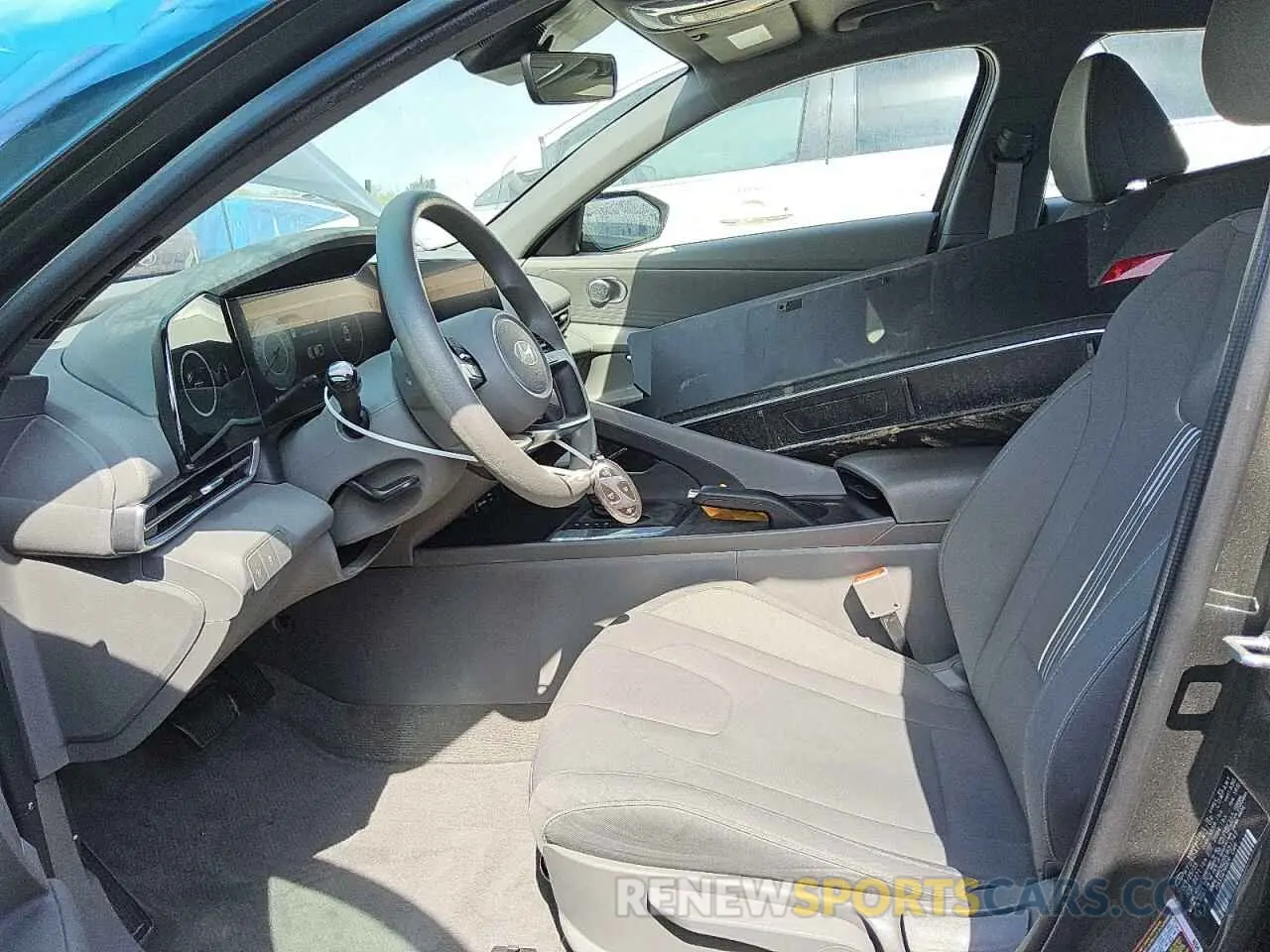 7 fotografías del automóvil dañado KMHLM4DG2RU681747 HYUNDAI ELANTRA 2024
