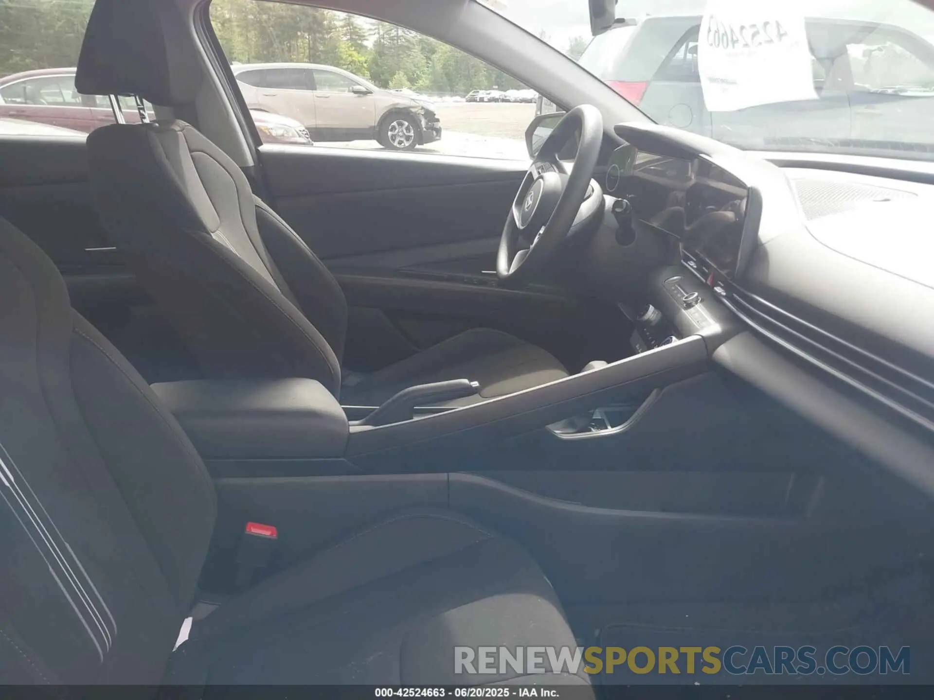 5 fotografías del automóvil dañado KMHLM4DG2RU733295 HYUNDAI ELANTRA 2024