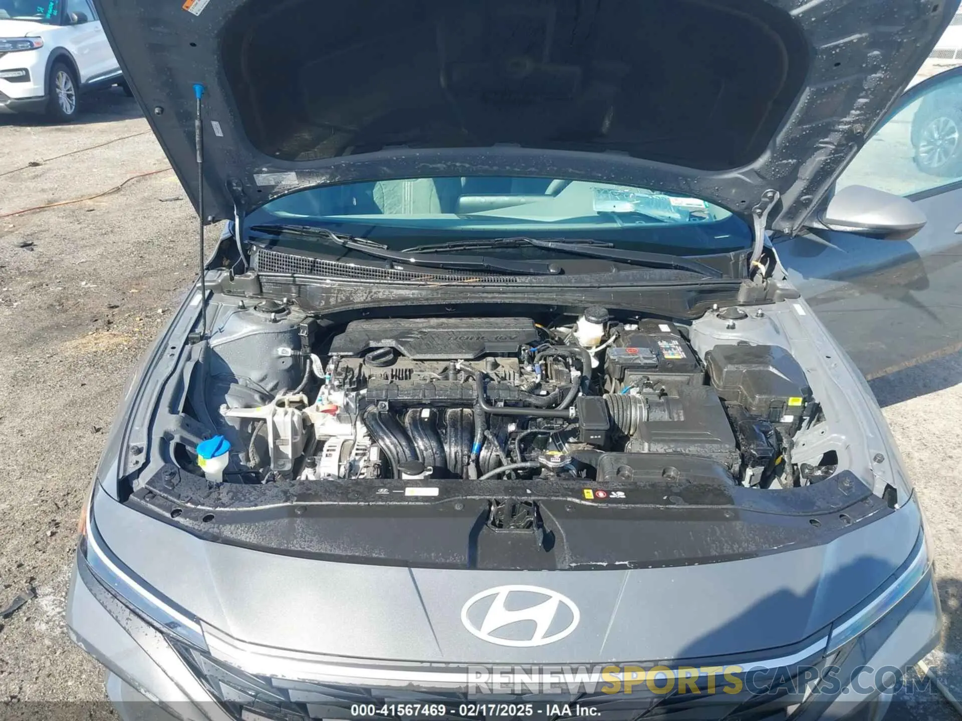 10 fotografías del automóvil dañado KMHLM4DG2RU735841 HYUNDAI ELANTRA 2024