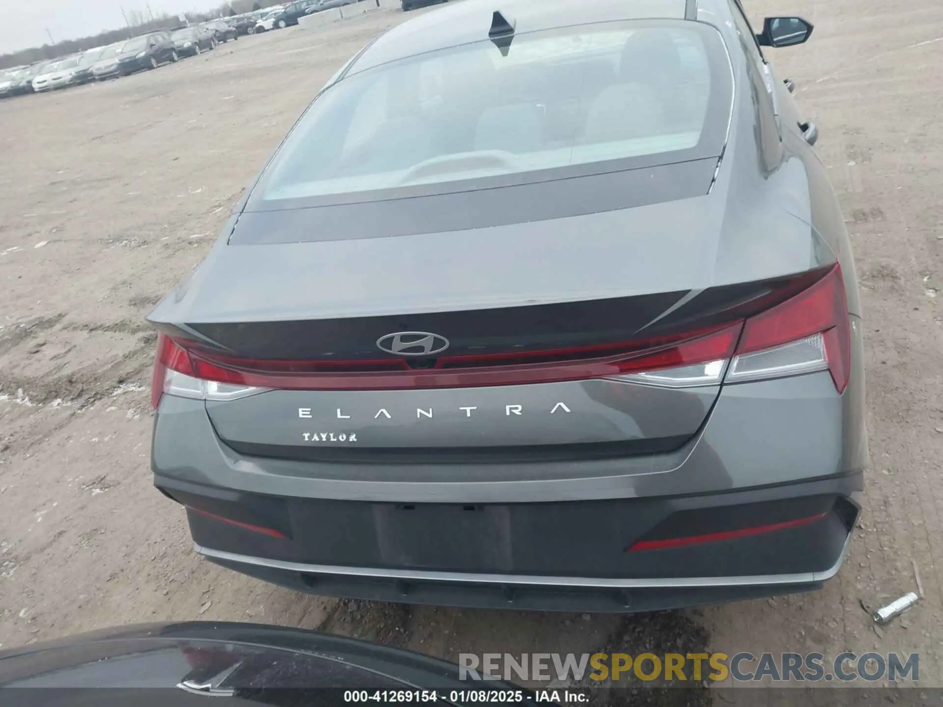 16 fotografías del automóvil dañado KMHLM4DG2RU745317 HYUNDAI ELANTRA 2024