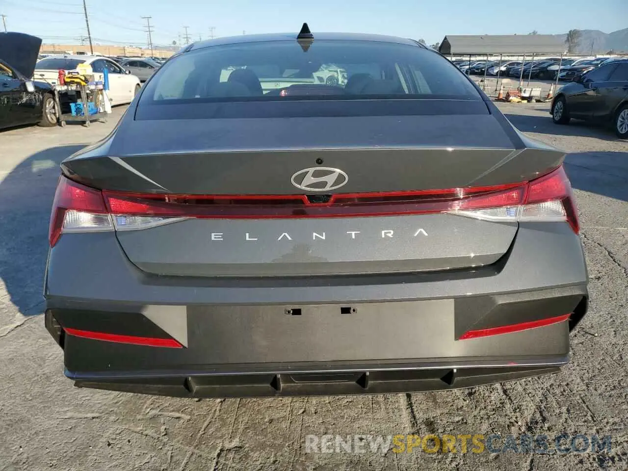 6 fotografías del automóvil dañado KMHLM4DG2RU763168 HYUNDAI ELANTRA 2024