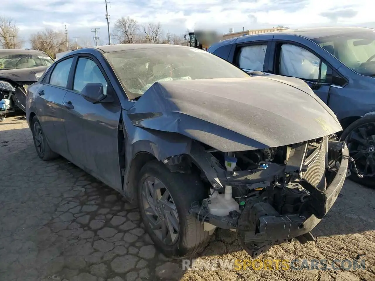 4 fotografías del automóvil dañado KMHLM4DG3RU645646 HYUNDAI ELANTRA 2024