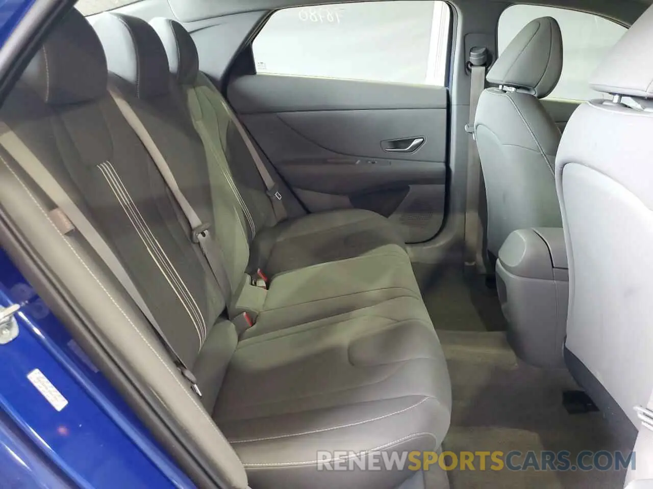 10 fotografías del automóvil dañado KMHLM4DG3RU662088 HYUNDAI ELANTRA 2024