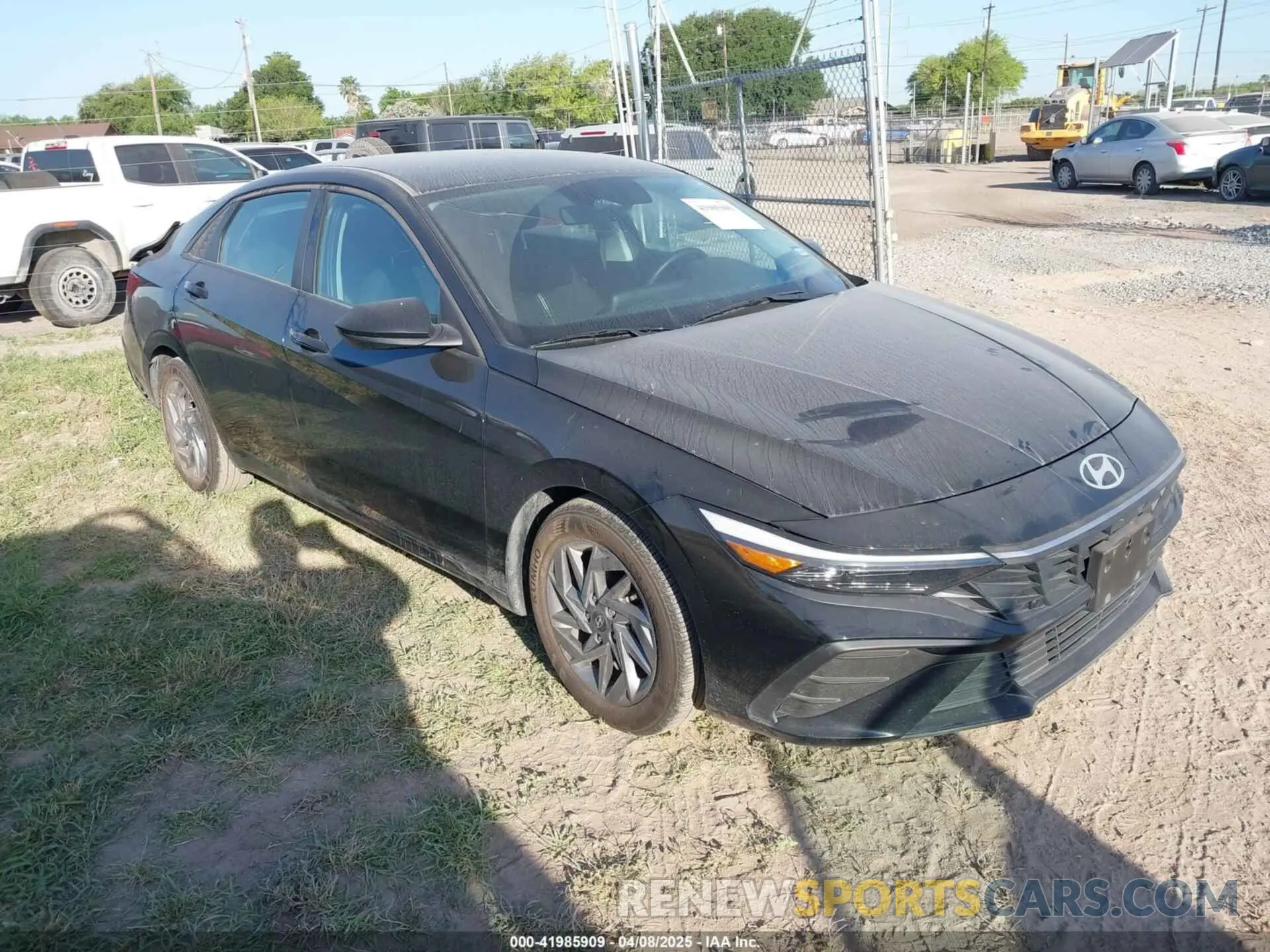 1 fotografías del automóvil dañado KMHLM4DG3RU751126 HYUNDAI ELANTRA 2024