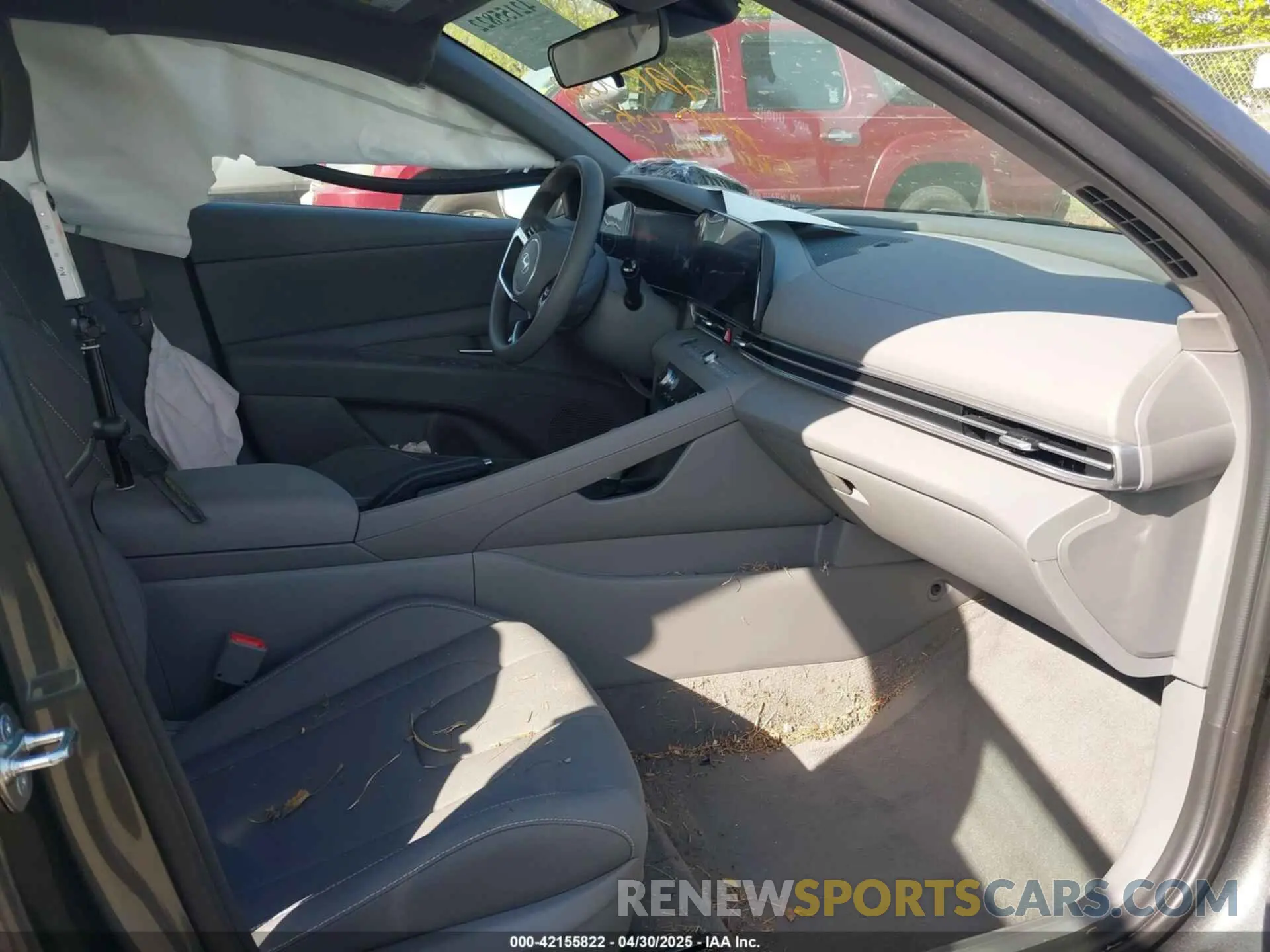 5 fotografías del automóvil dañado KMHLM4DG3RU759596 HYUNDAI ELANTRA 2024