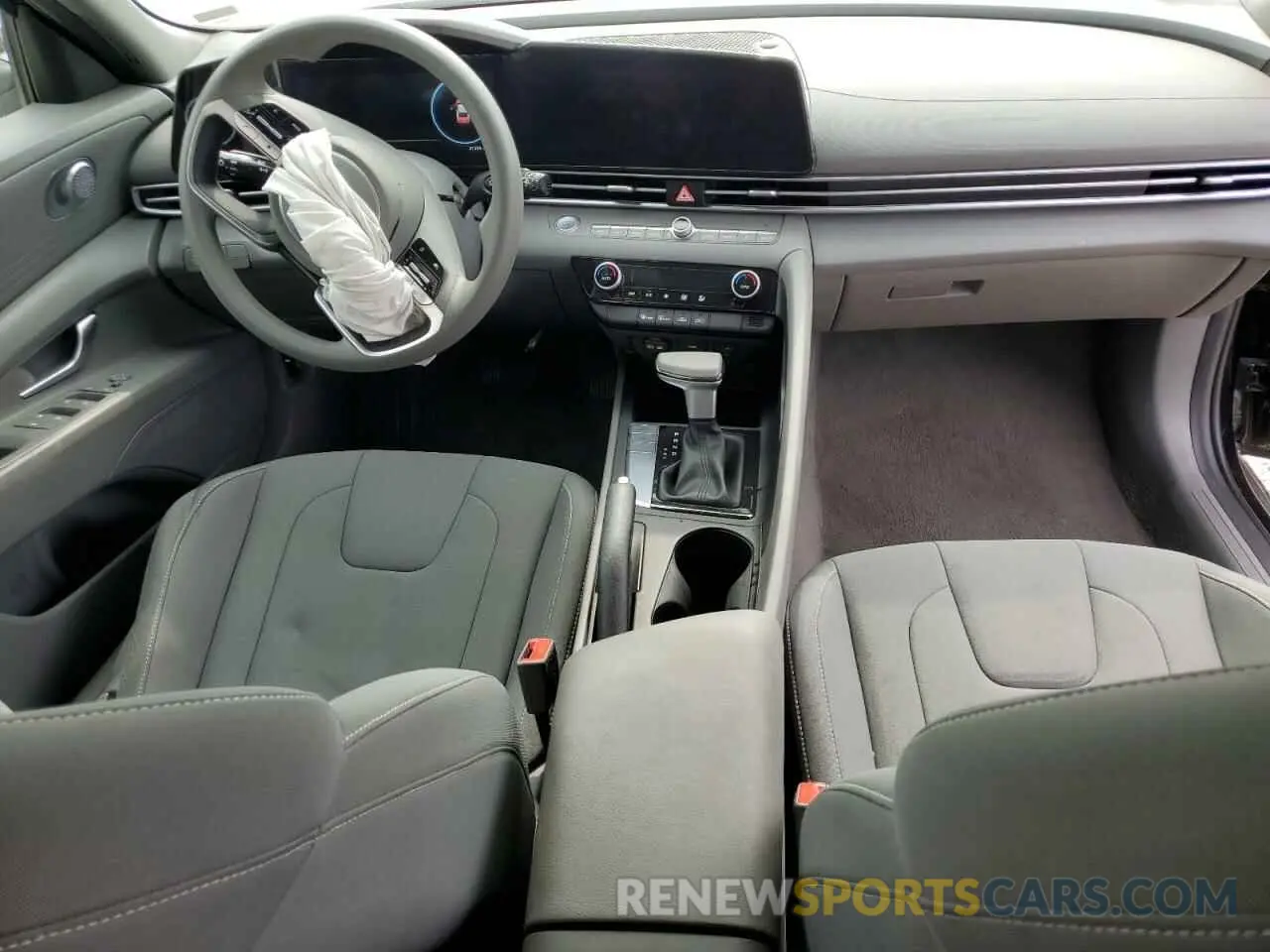 8 fotografías del automóvil dañado KMHLM4DG3RU770727 HYUNDAI ELANTRA 2024