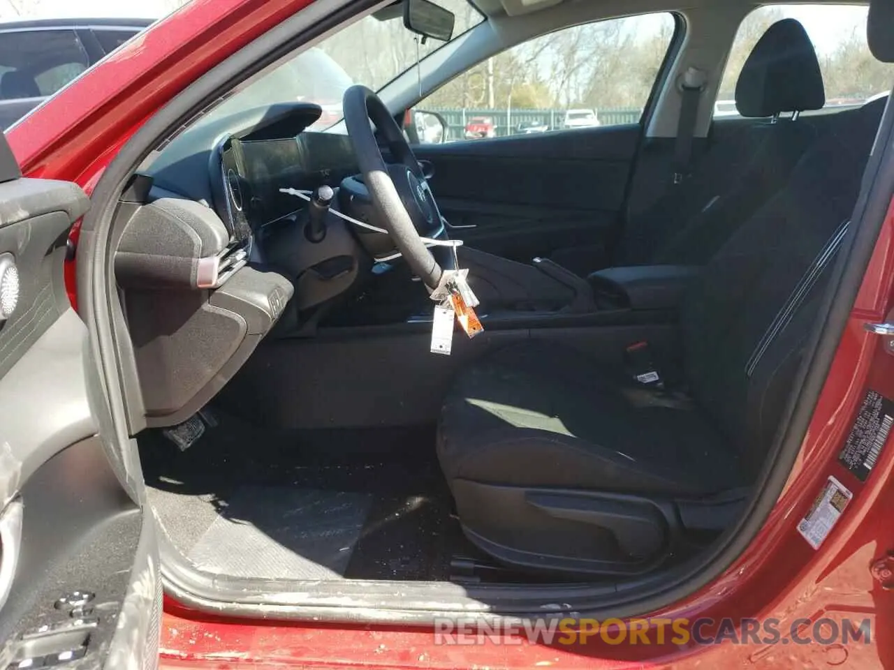 7 fotografías del automóvil dañado KMHLM4DG3RU830649 HYUNDAI ELANTRA 2024