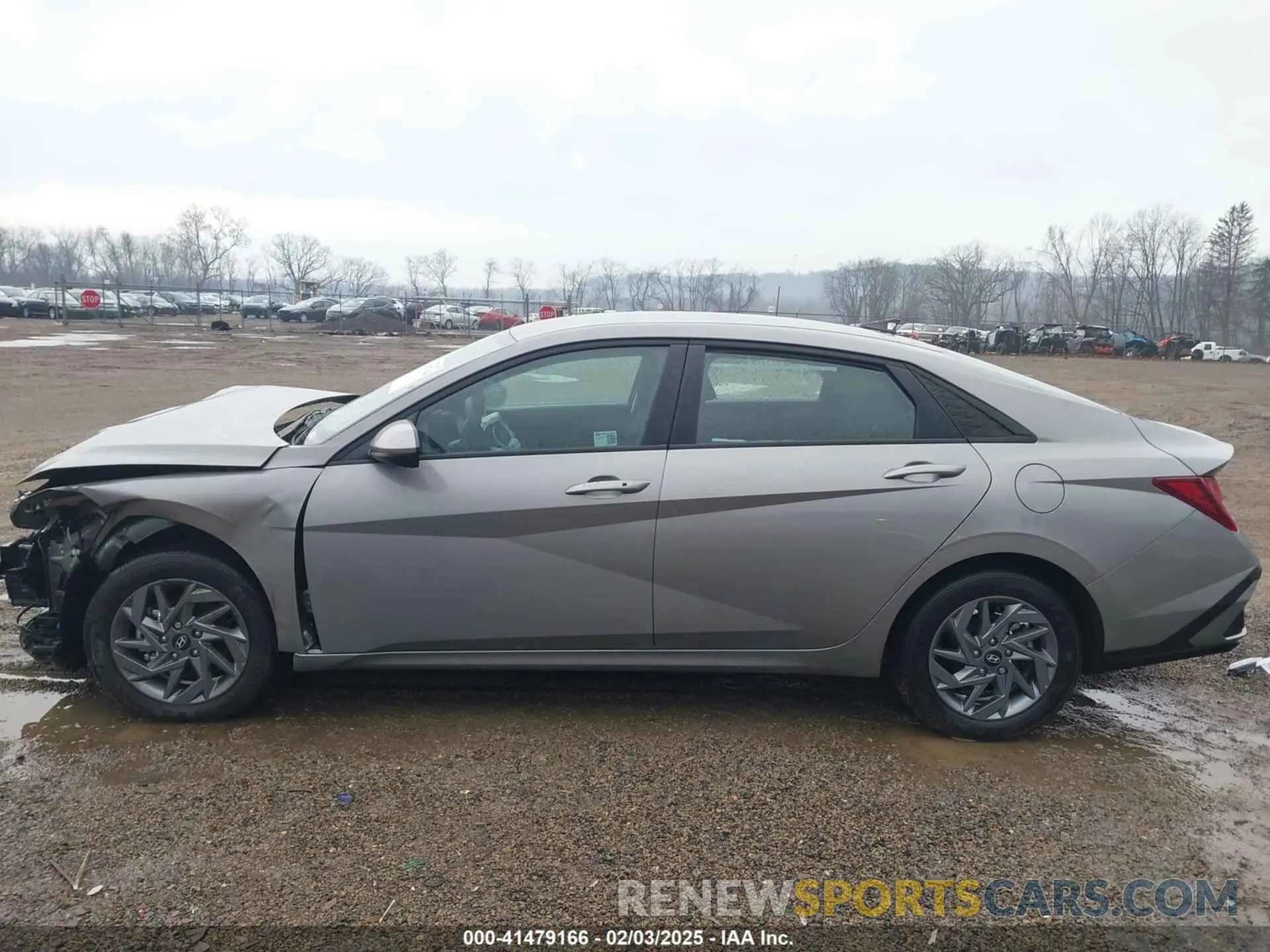 15 fotografías del automóvil dañado KMHLM4DG3RU836726 HYUNDAI ELANTRA 2024