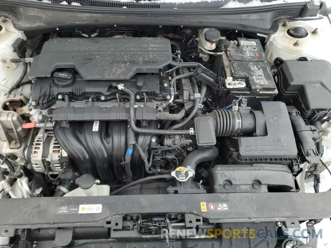 11 fotografías del automóvil dañado KMHLM4DG4RU664870 HYUNDAI ELANTRA 2024
