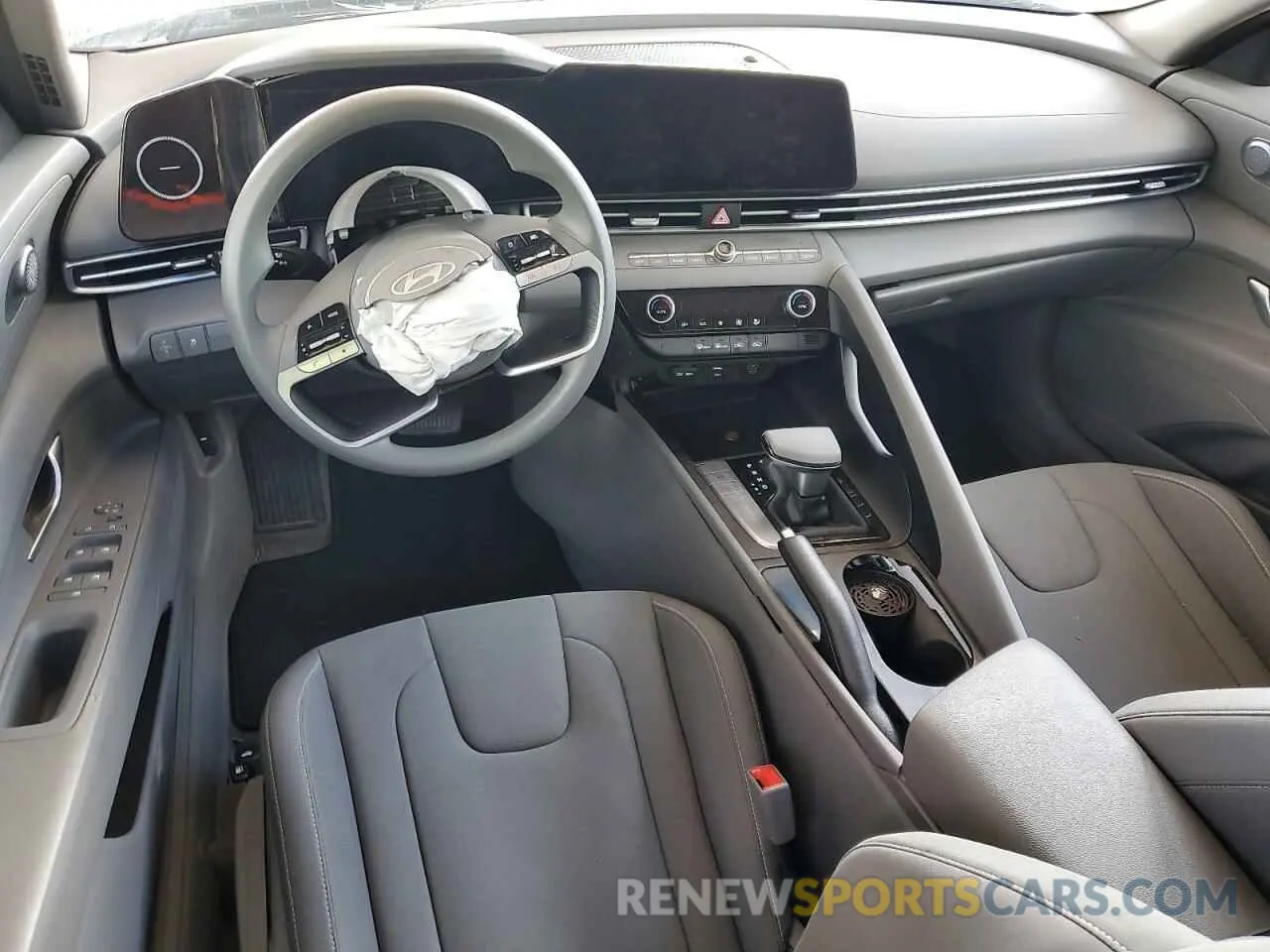 8 fotografías del automóvil dañado KMHLM4DG4RU734237 HYUNDAI ELANTRA 2024