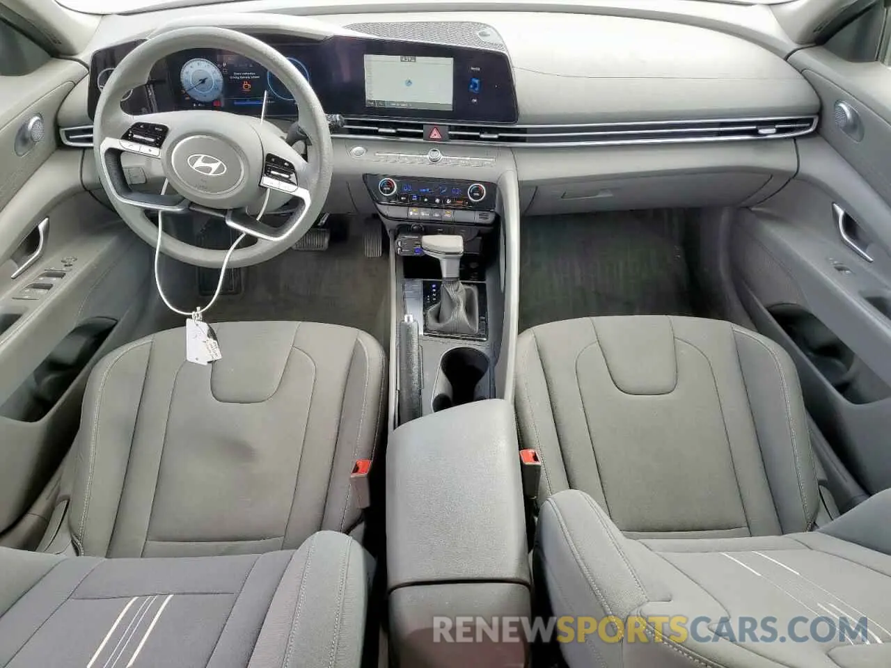 8 fotografías del automóvil dañado KMHLM4DG4RU828828 HYUNDAI ELANTRA 2024
