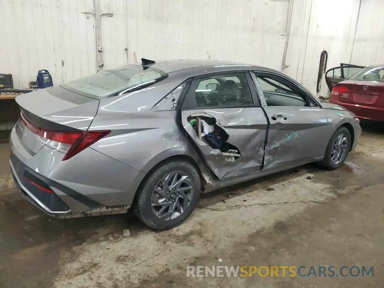 3 fotografías del automóvil dañado KMHLM4DG4RU833690 HYUNDAI ELANTRA 2024
