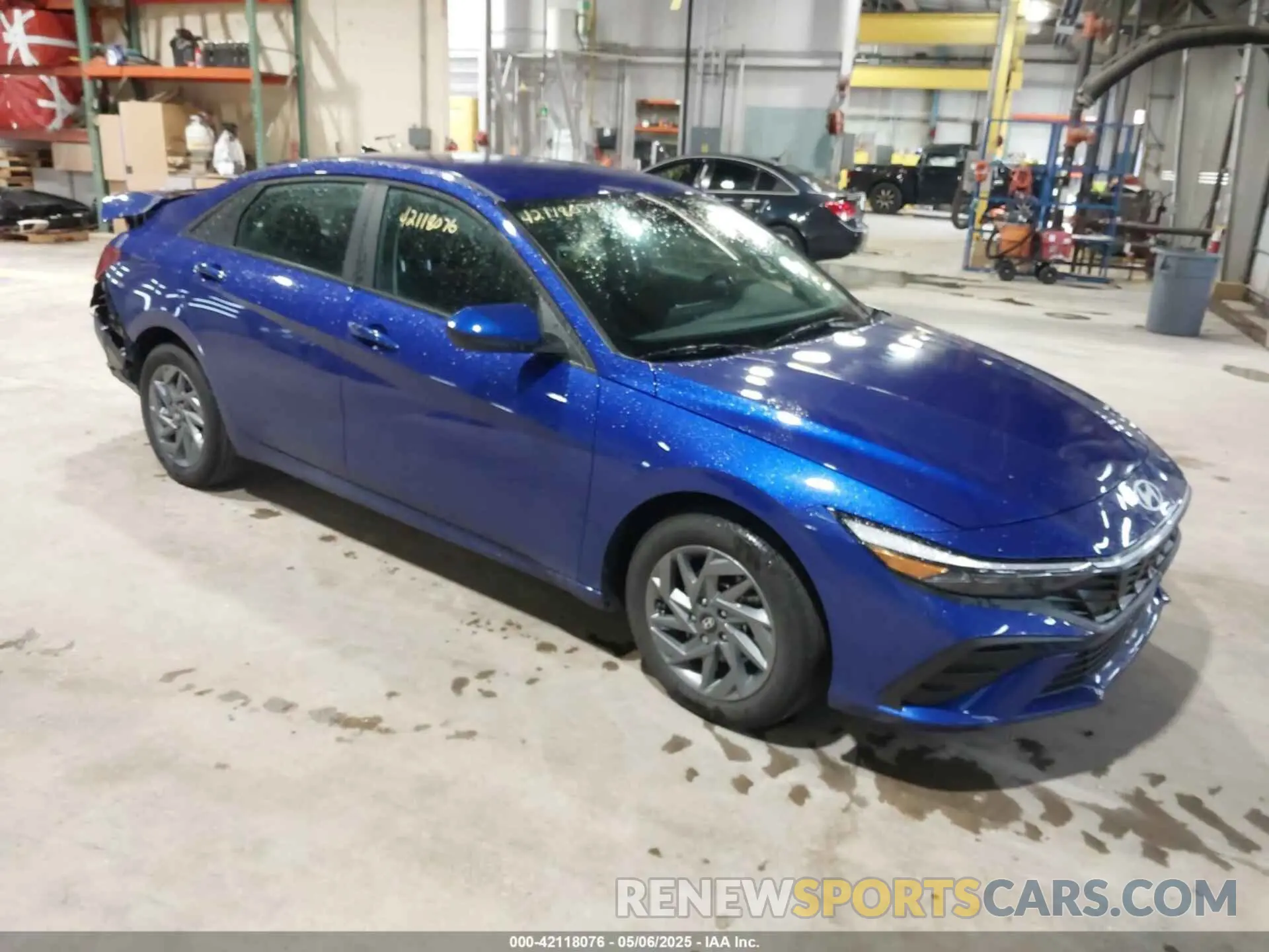 1 fotografías del automóvil dañado KMHLM4DG4RU842843 HYUNDAI ELANTRA 2024