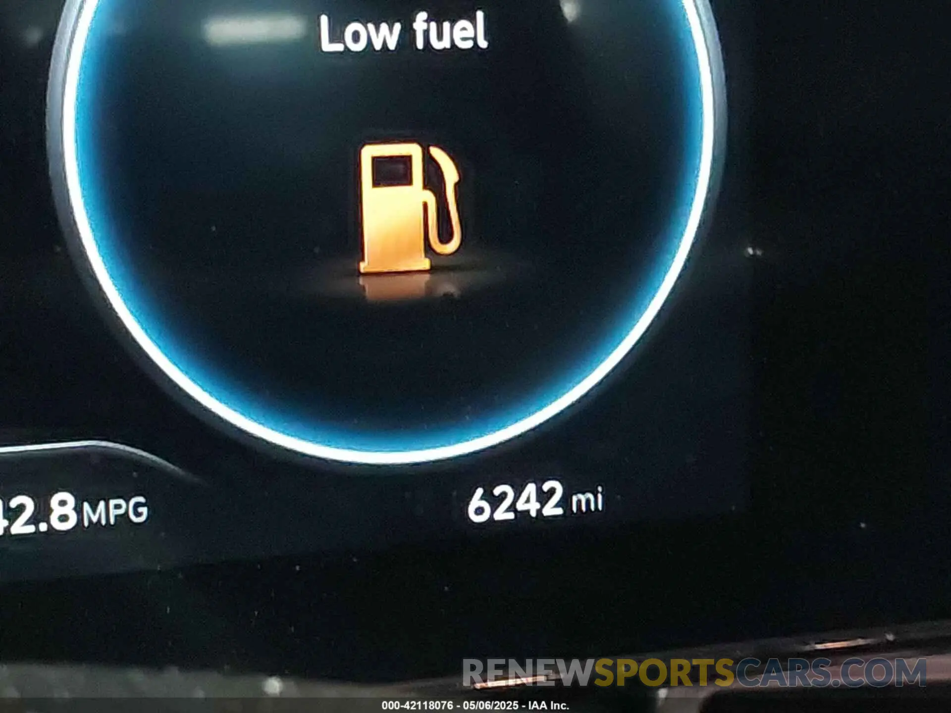 15 fotografías del automóvil dañado KMHLM4DG4RU842843 HYUNDAI ELANTRA 2024