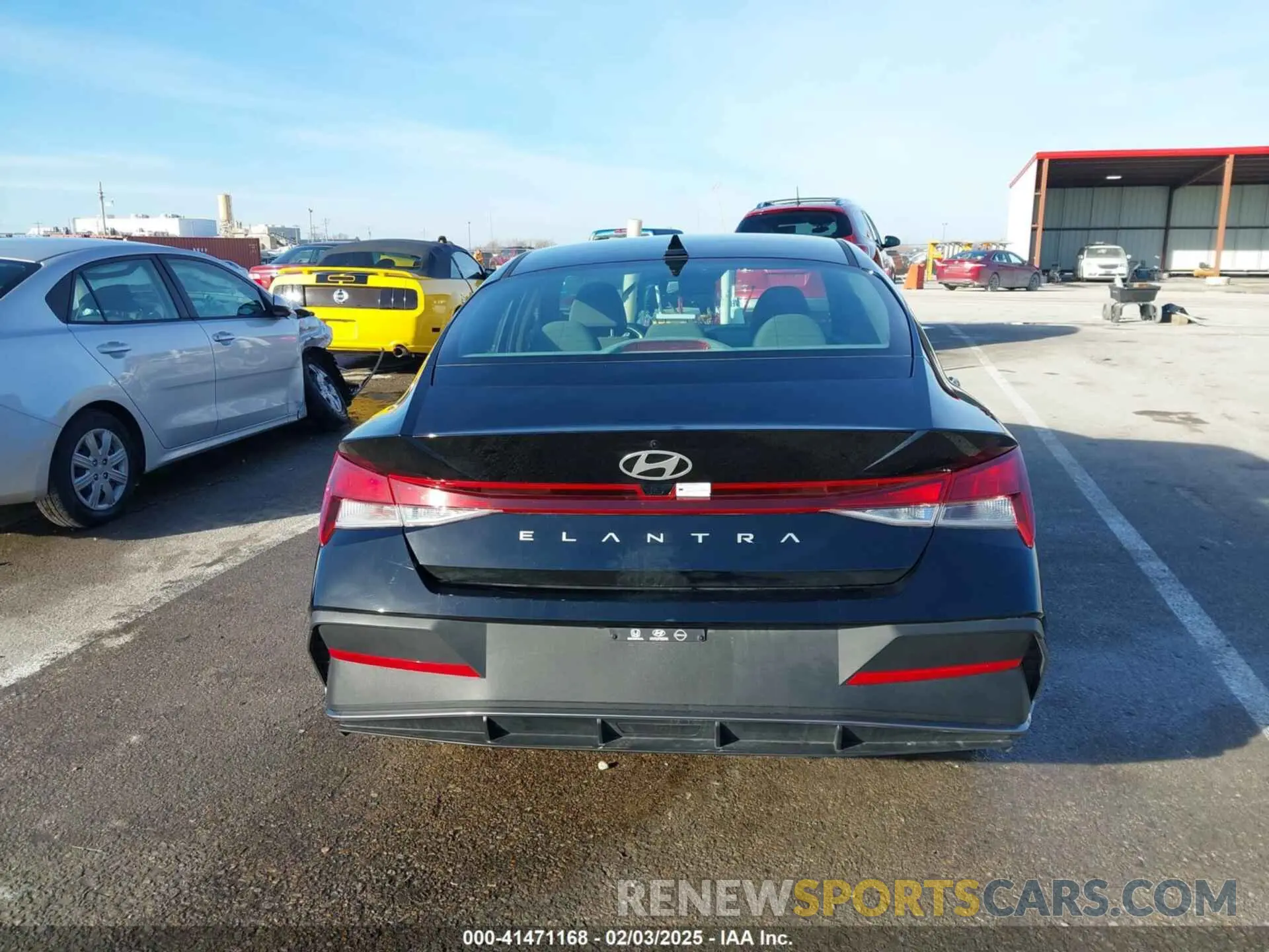 16 fotografías del automóvil dañado KMHLM4DG4RU852319 HYUNDAI ELANTRA 2024