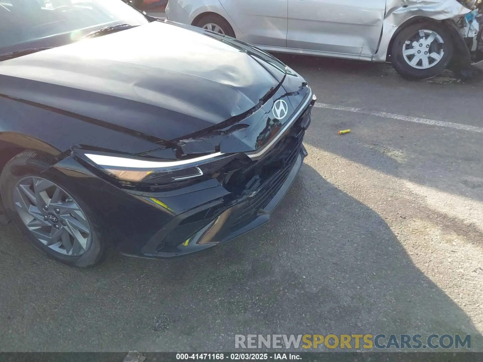 17 fotografías del automóvil dañado KMHLM4DG4RU852319 HYUNDAI ELANTRA 2024