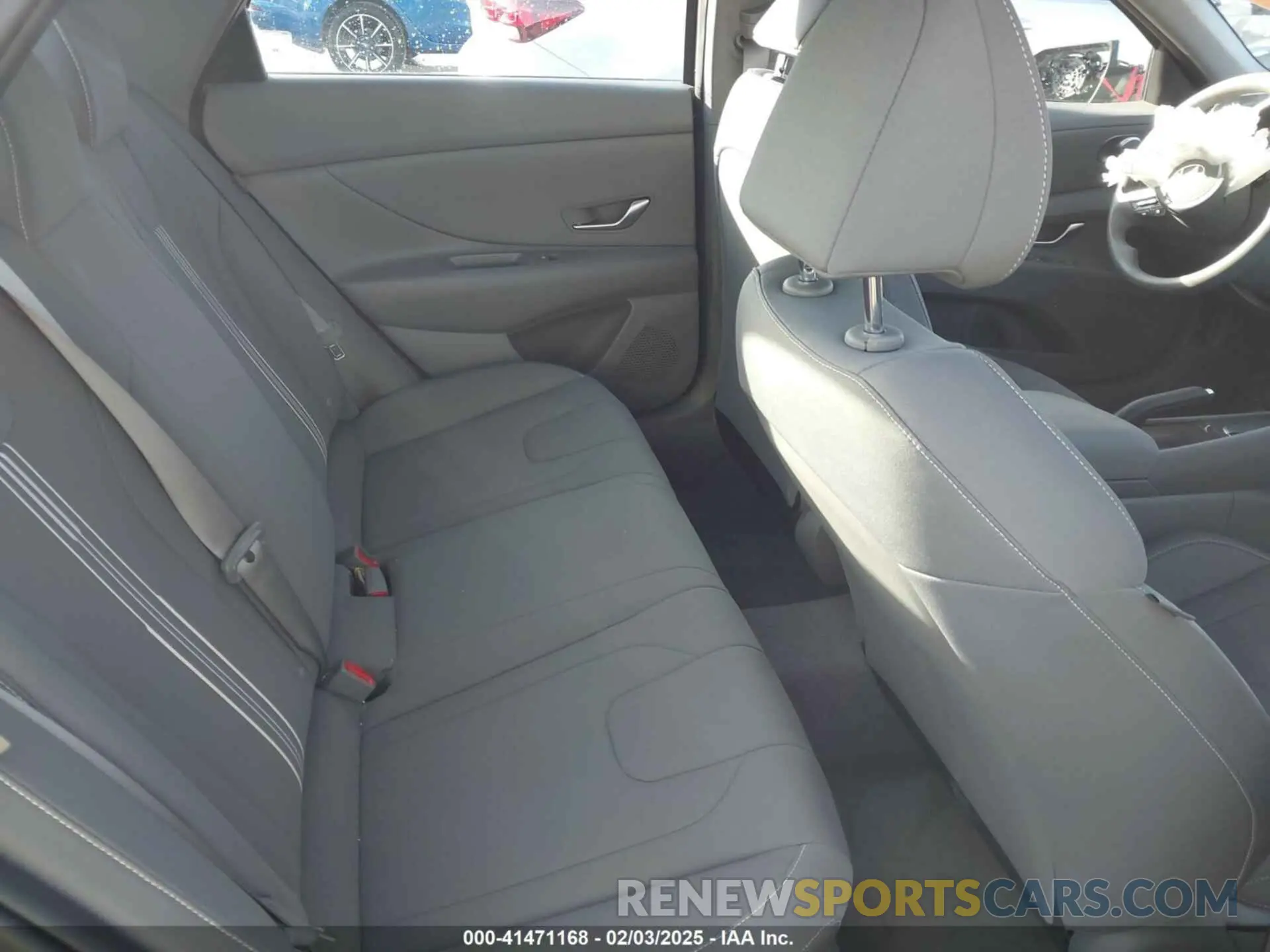 8 fotografías del automóvil dañado KMHLM4DG4RU852319 HYUNDAI ELANTRA 2024