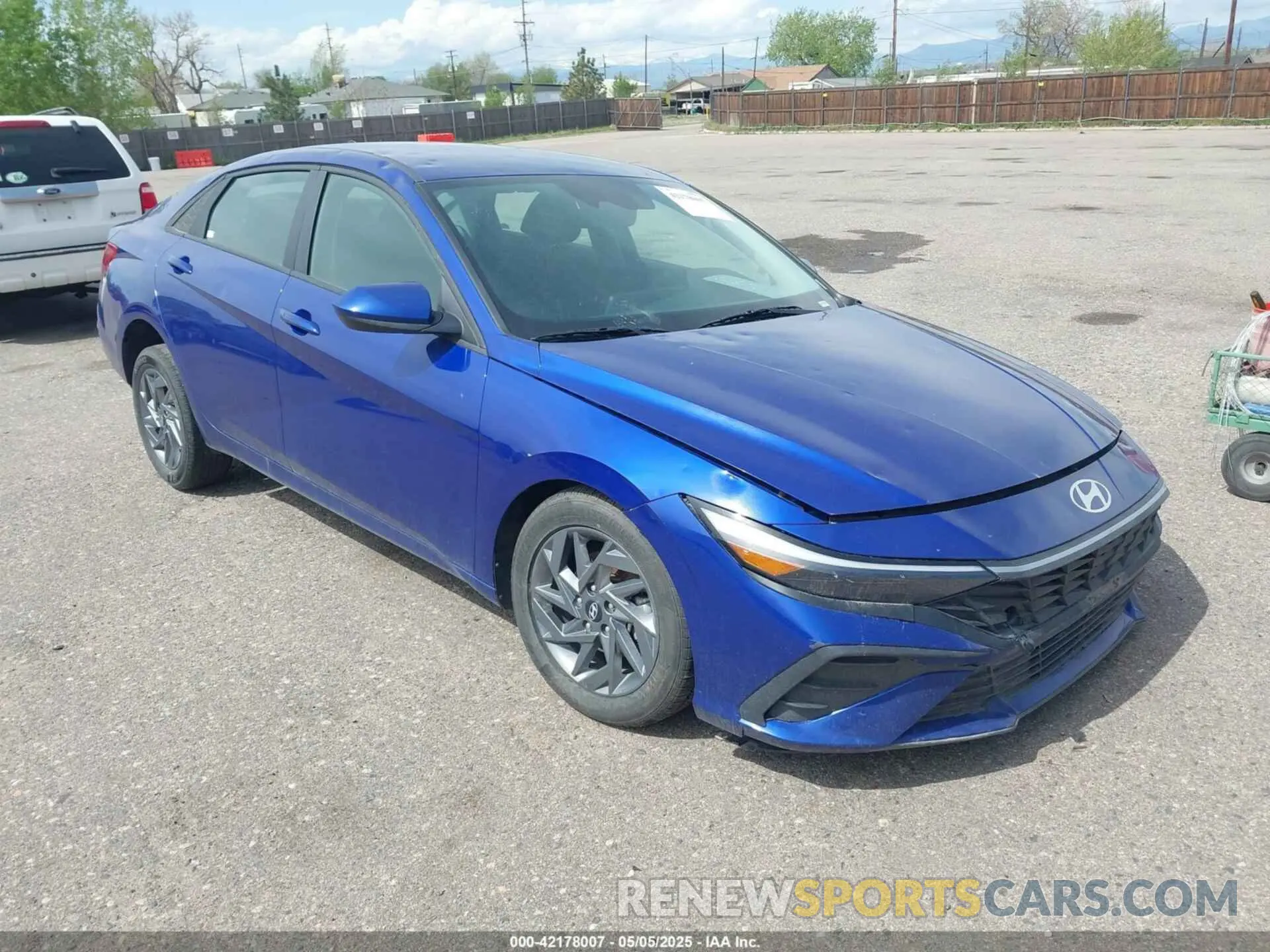 1 fotografías del automóvil dañado KMHLM4DG5RU639931 HYUNDAI ELANTRA 2024