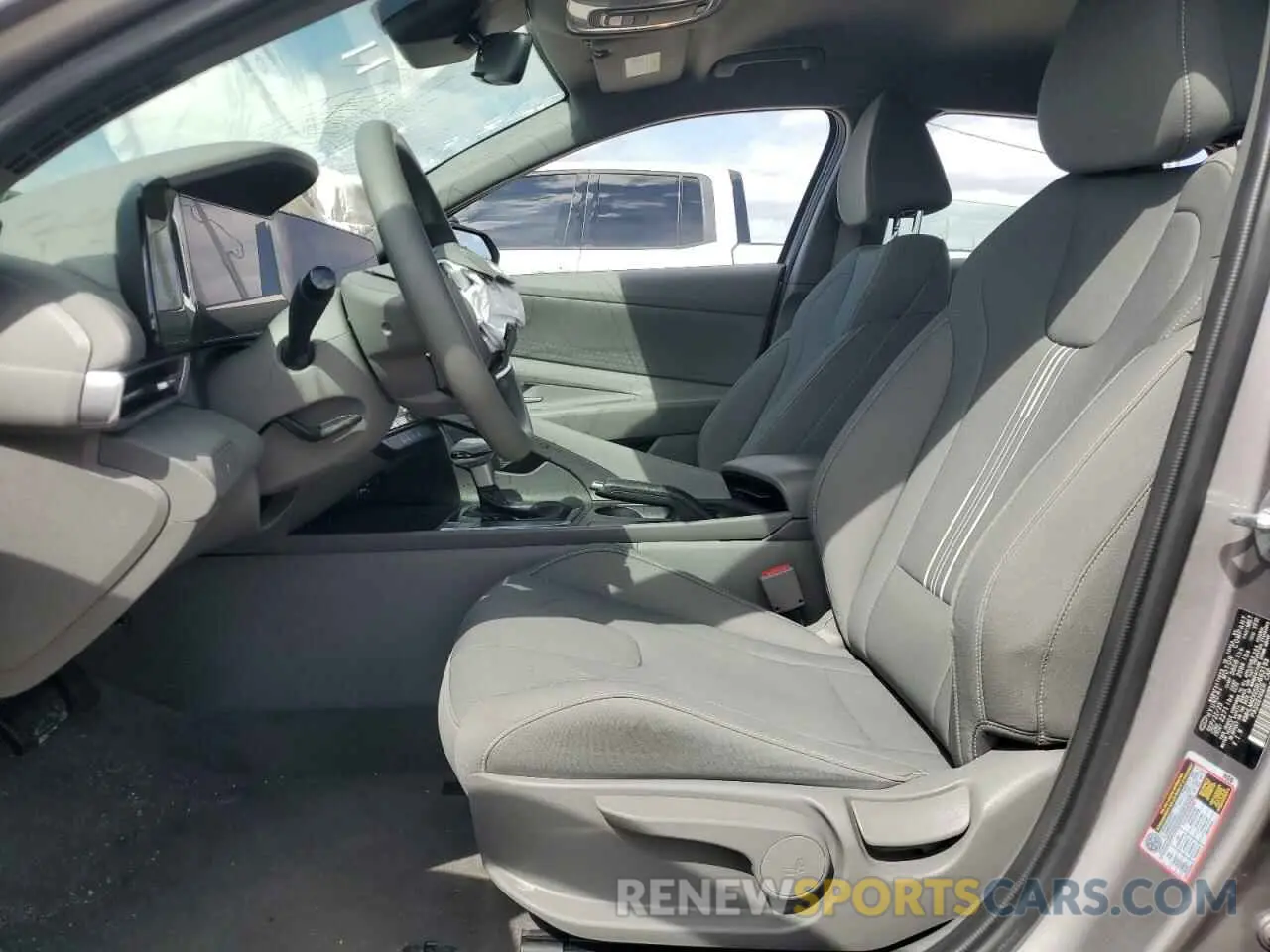 7 fotografías del automóvil dañado KMHLM4DG5RU663193 HYUNDAI ELANTRA 2024