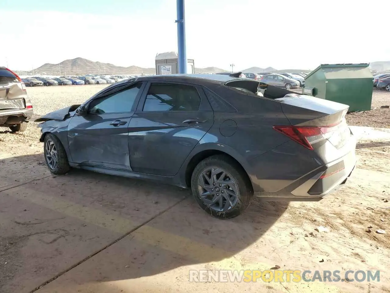 2 fotografías del automóvil dañado KMHLM4DG5RU675120 HYUNDAI ELANTRA 2024