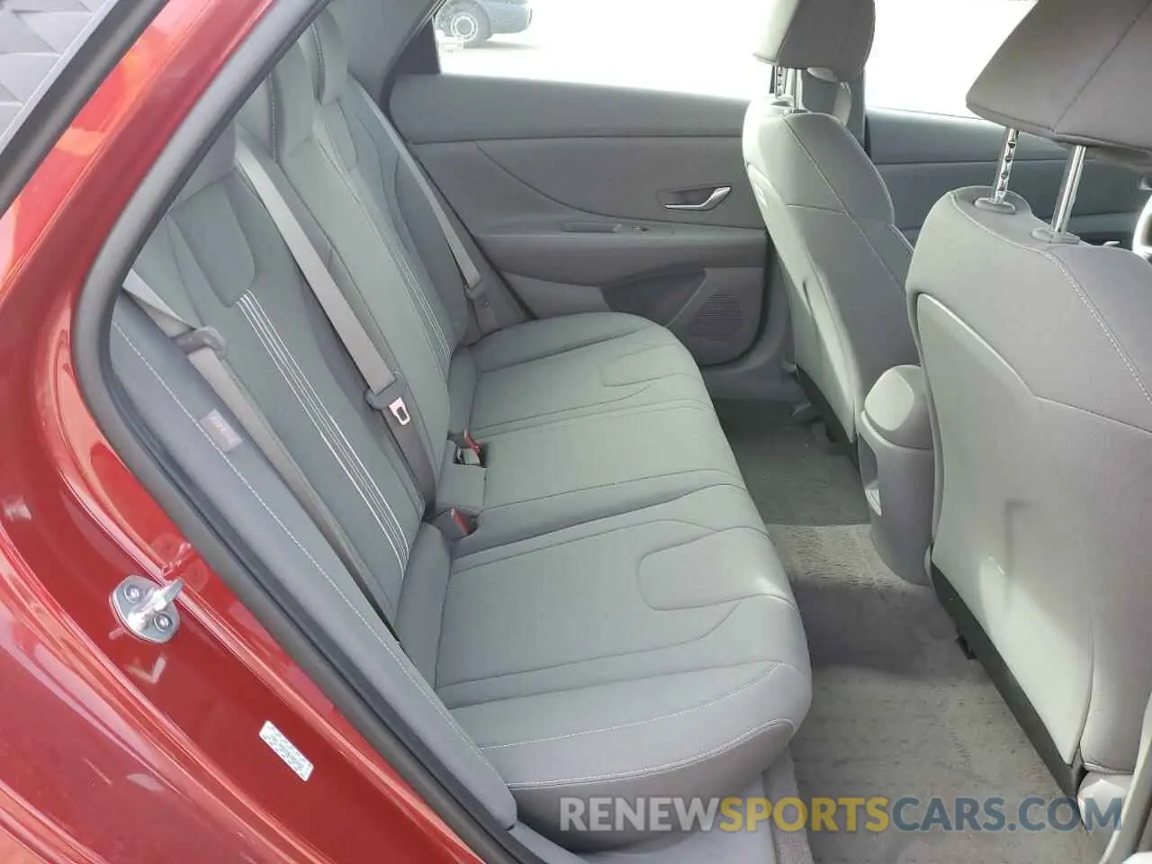 11 fotografías del automóvil dañado KMHLM4DG5RU689969 HYUNDAI ELANTRA 2024