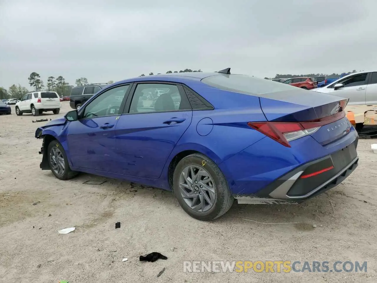 2 fotografías del automóvil dañado KMHLM4DG5RU756909 HYUNDAI ELANTRA 2024