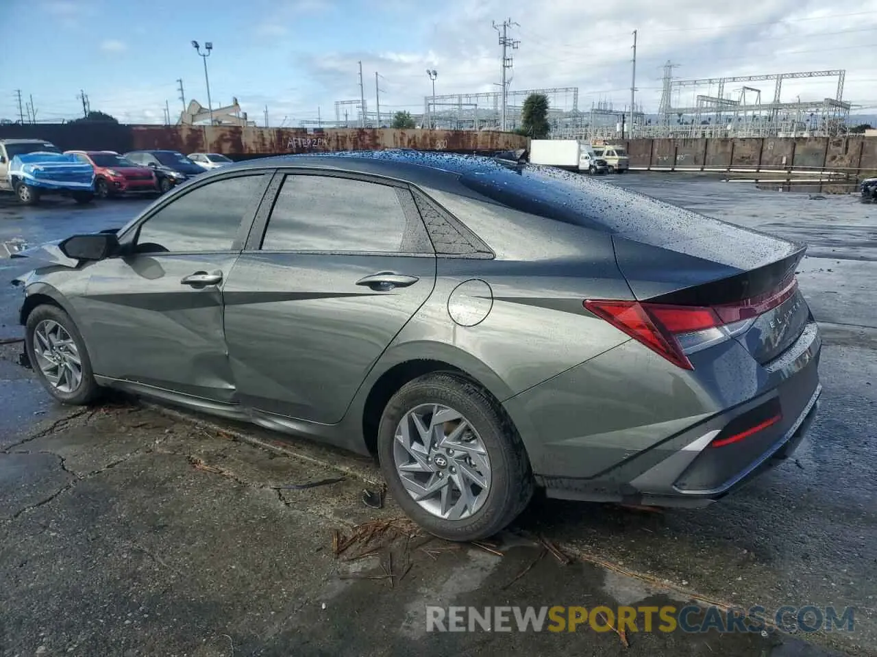 2 fotografías del automóvil dañado KMHLM4DG5RU775752 HYUNDAI ELANTRA 2024
