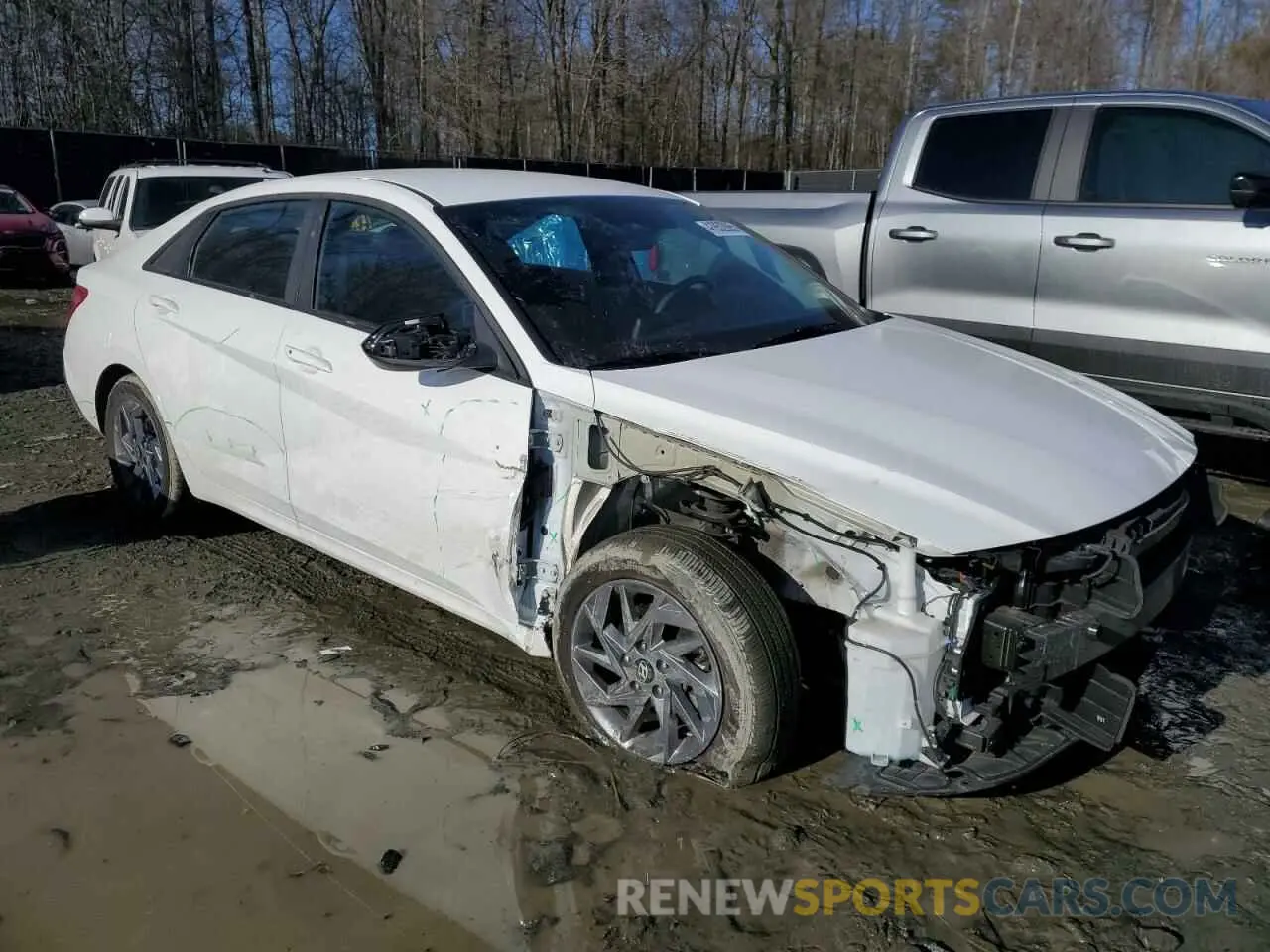 4 fotografías del automóvil dañado KMHLM4DG5RU845671 HYUNDAI ELANTRA 2024