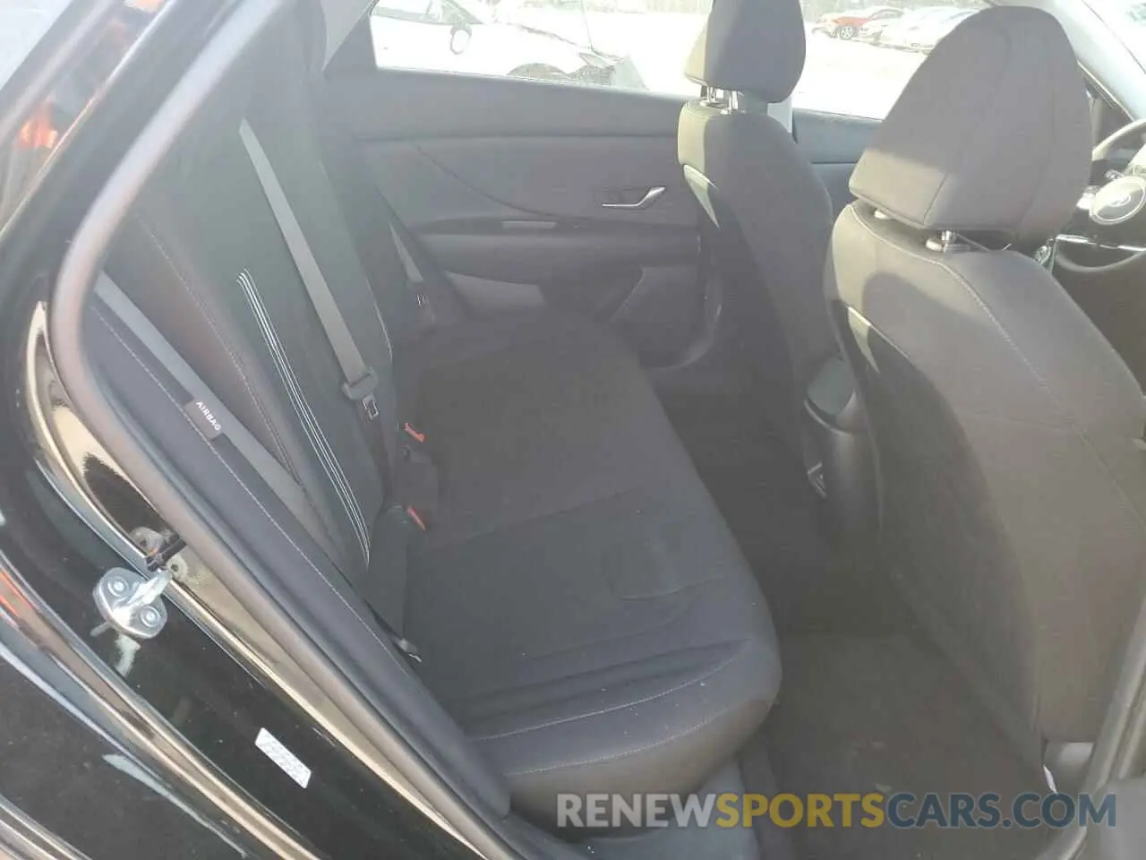 10 fotografías del automóvil dañado KMHLM4DG6RU650243 HYUNDAI ELANTRA 2024